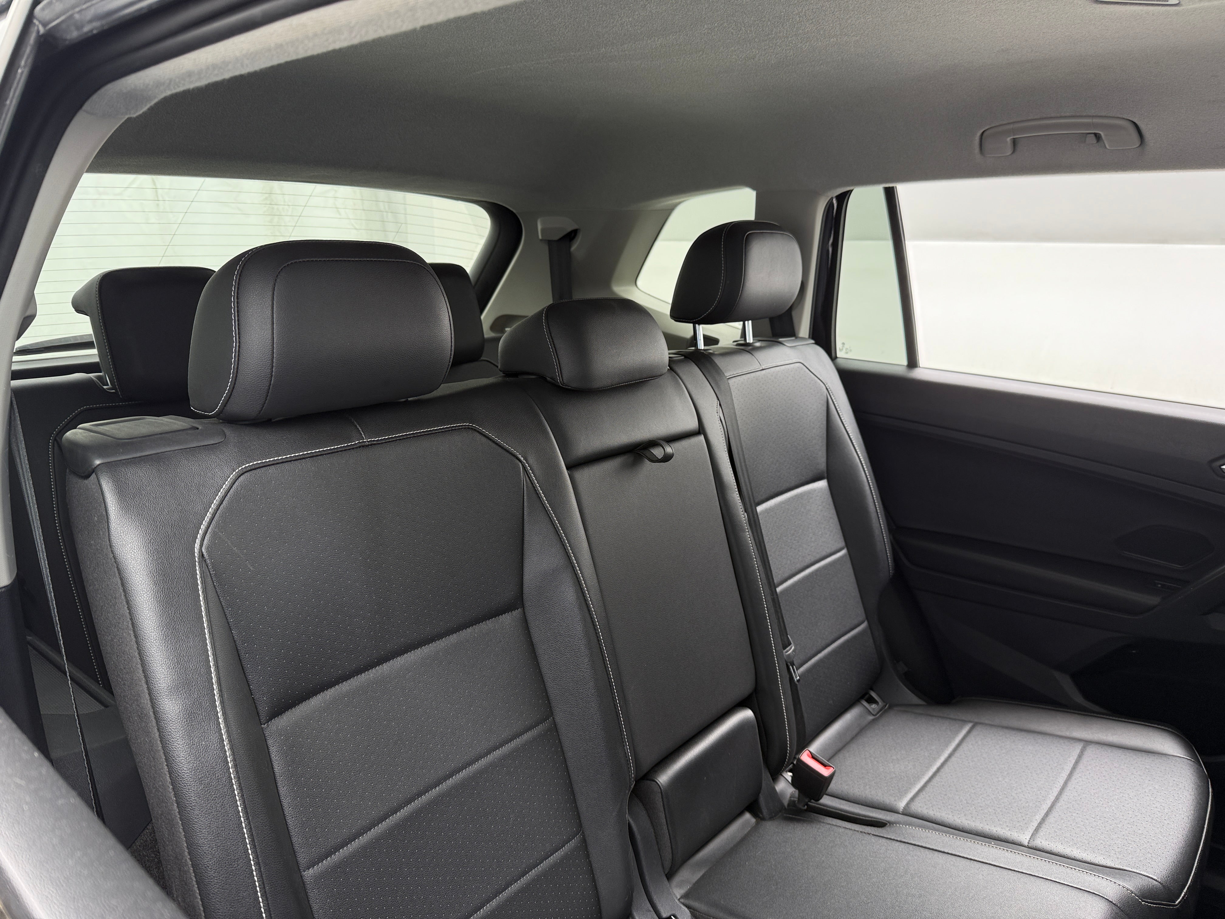 2021 Volkswagen Tiguan SE 6
