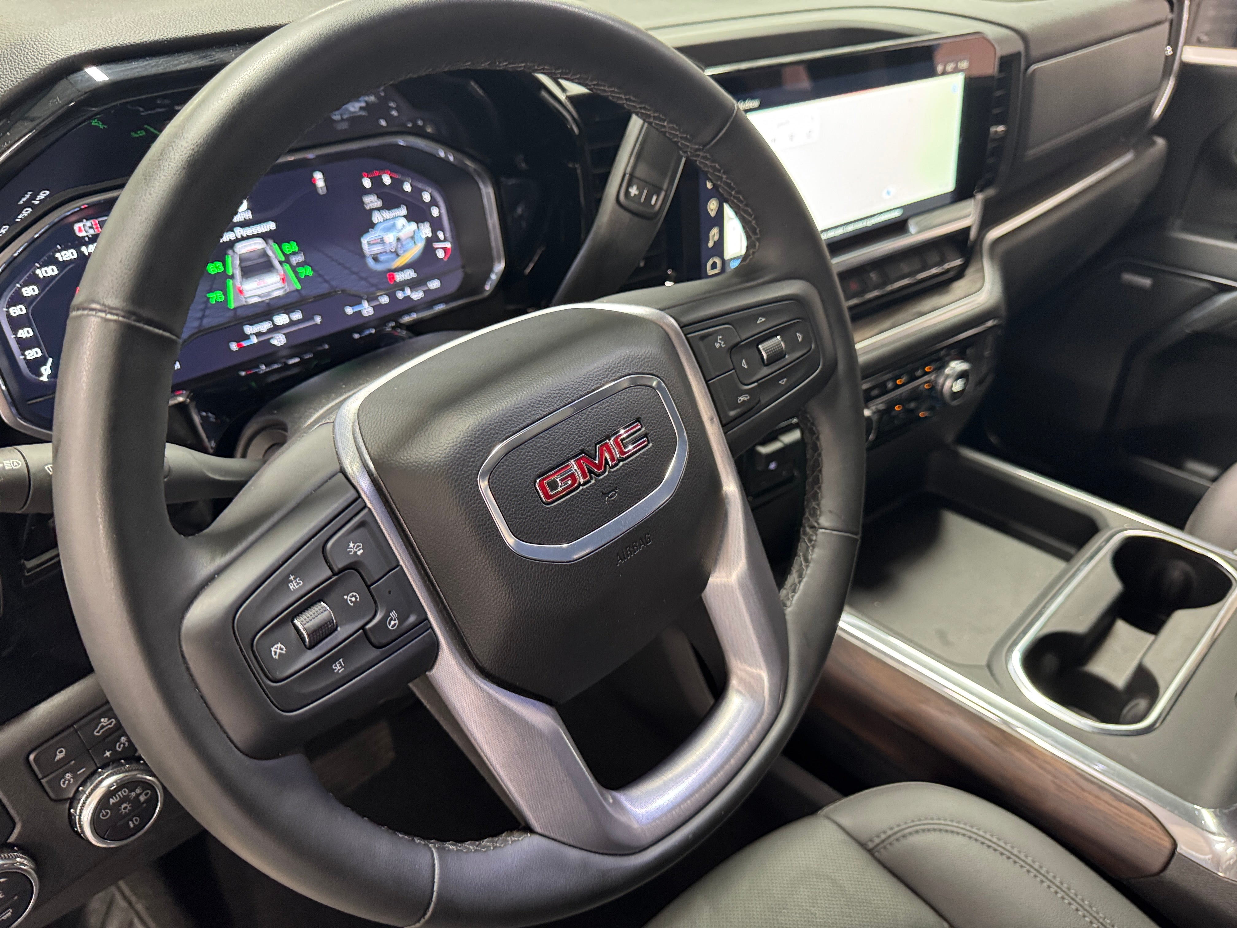 2024 GMC Sierra 2500 SLT 4