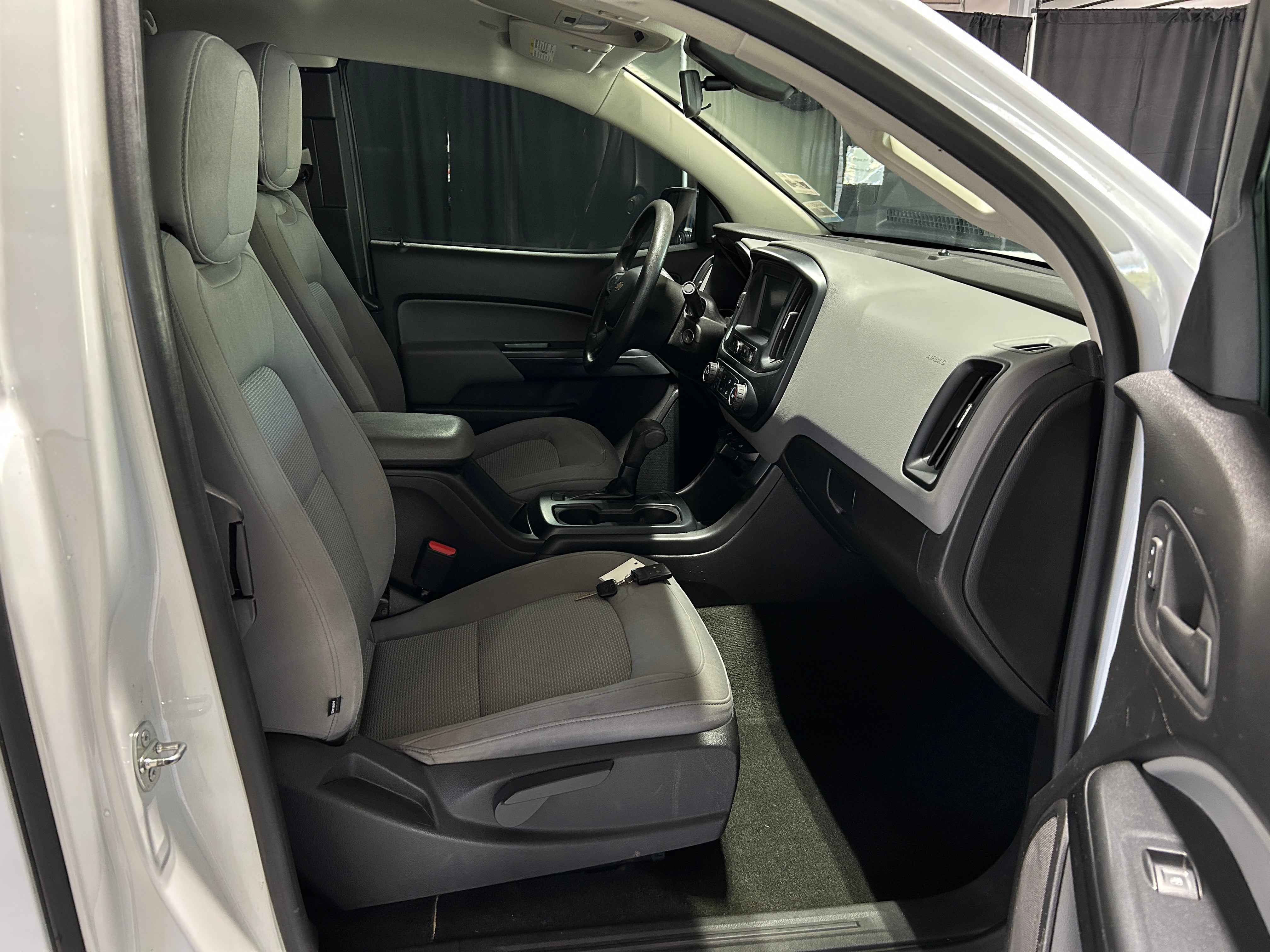 2018 Chevrolet Colorado Work Truck 2