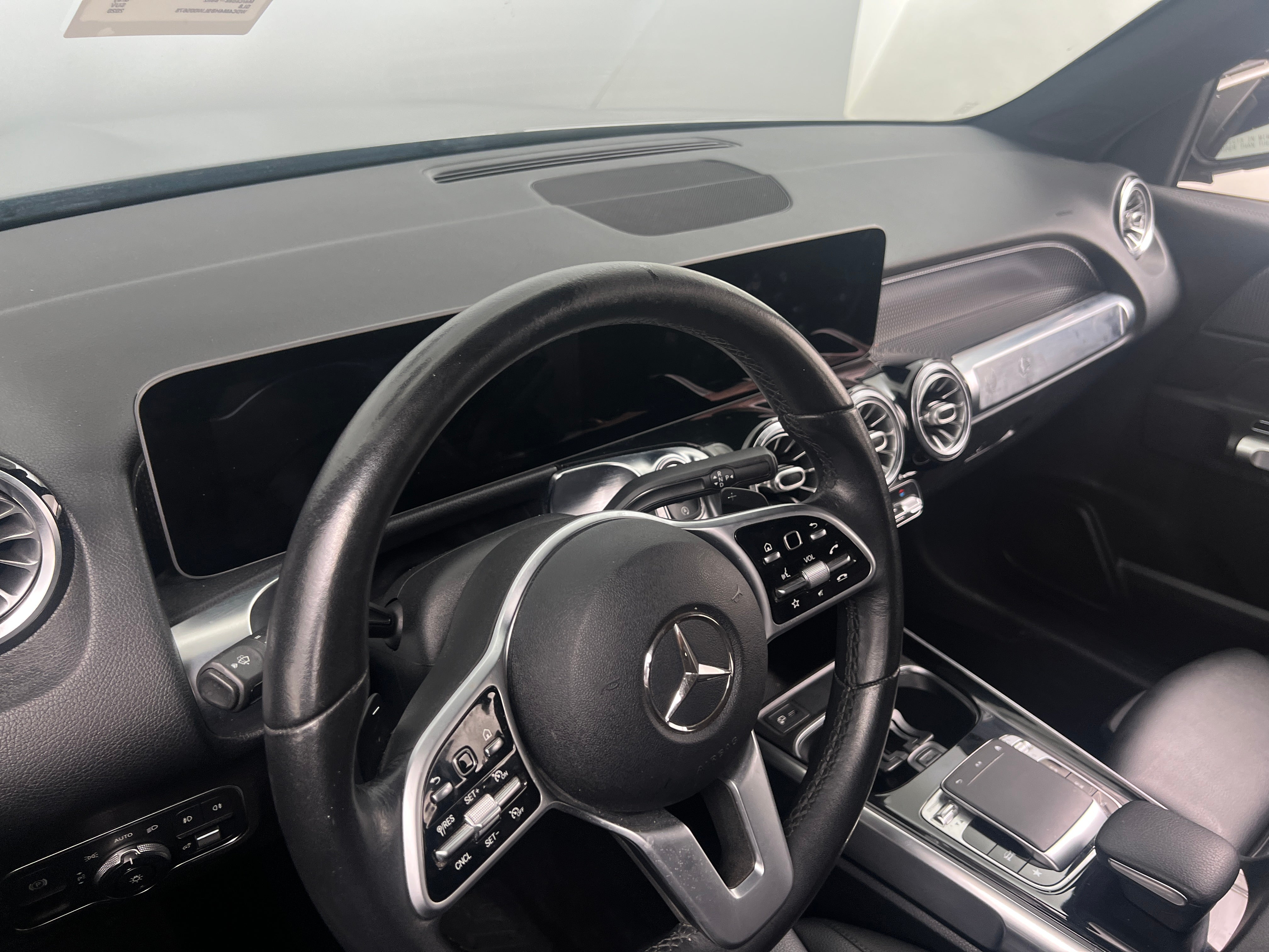 2020 Mercedes-Benz GLB 250 2