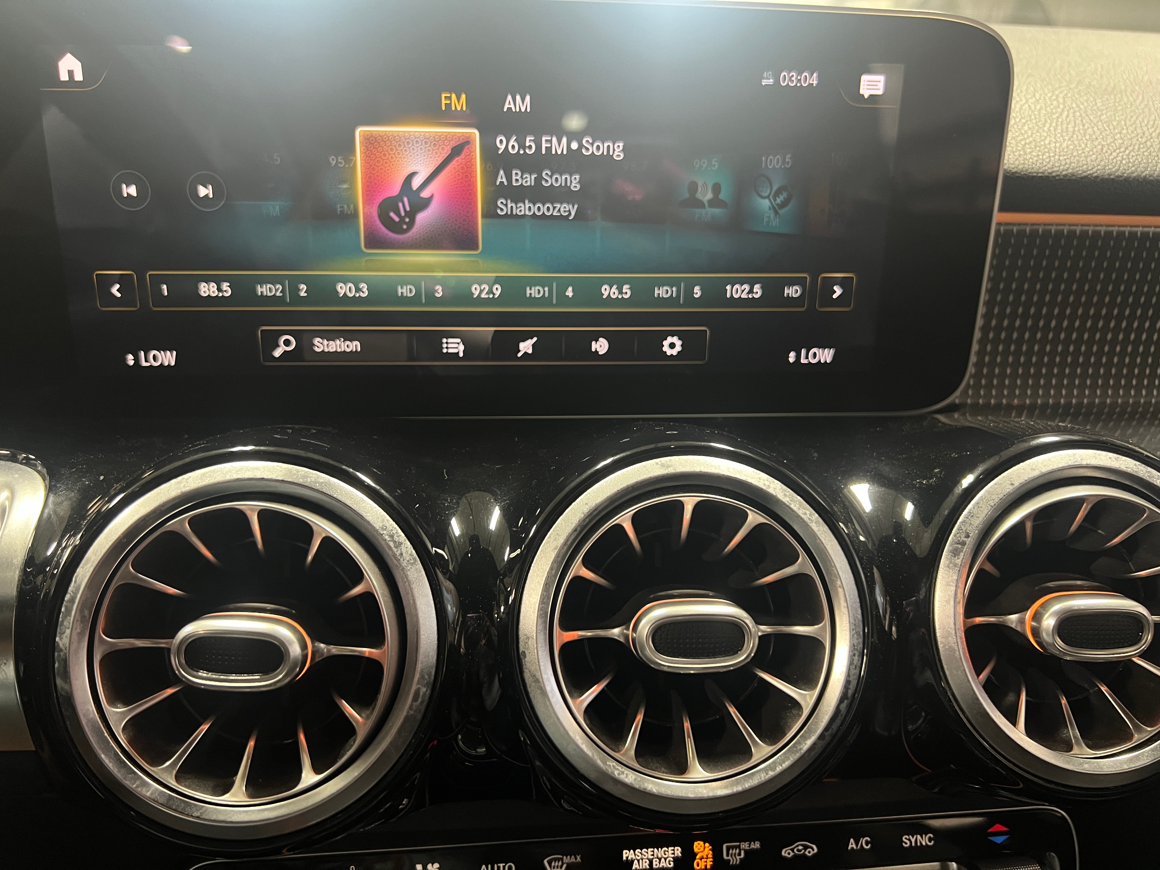 2020 Mercedes-Benz GLB 250 3