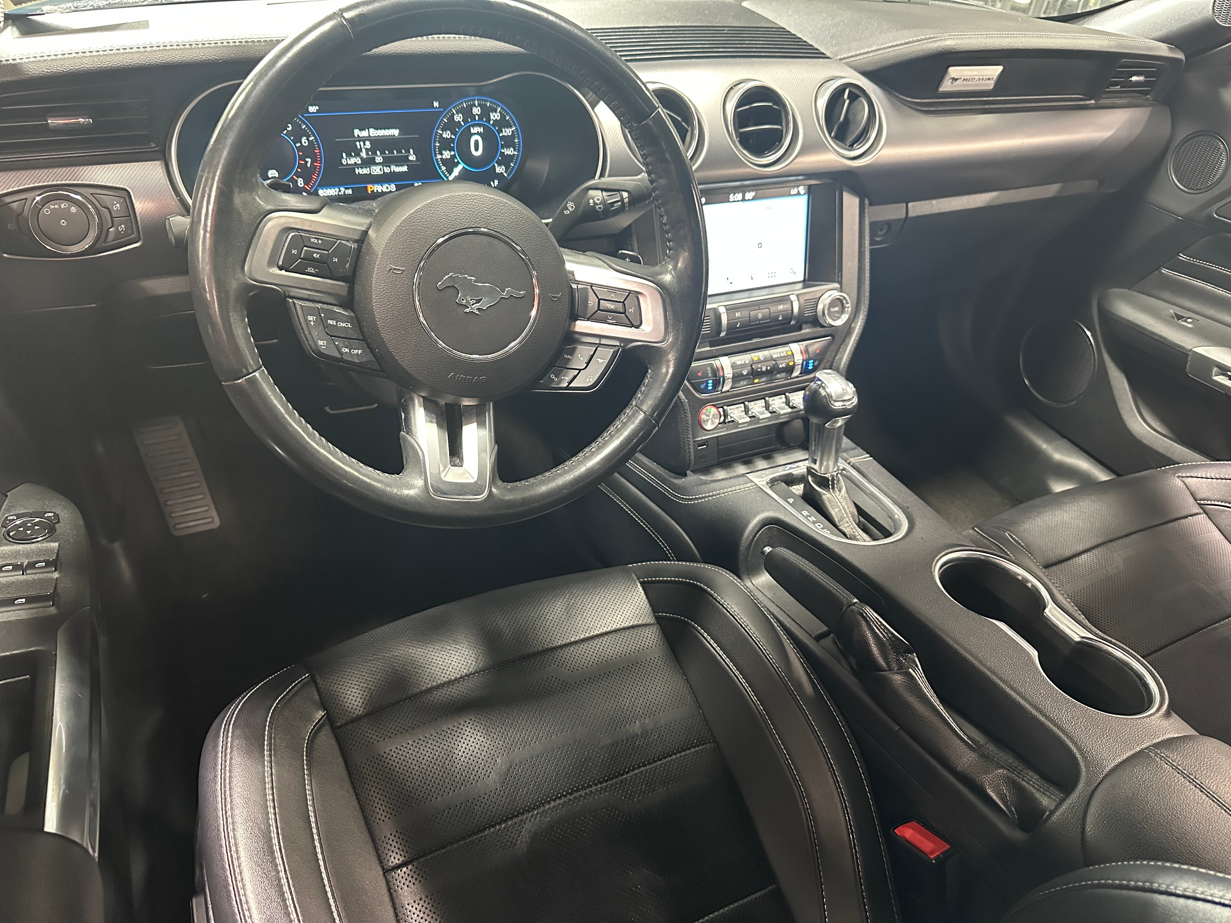 2018 Ford Mustang  2