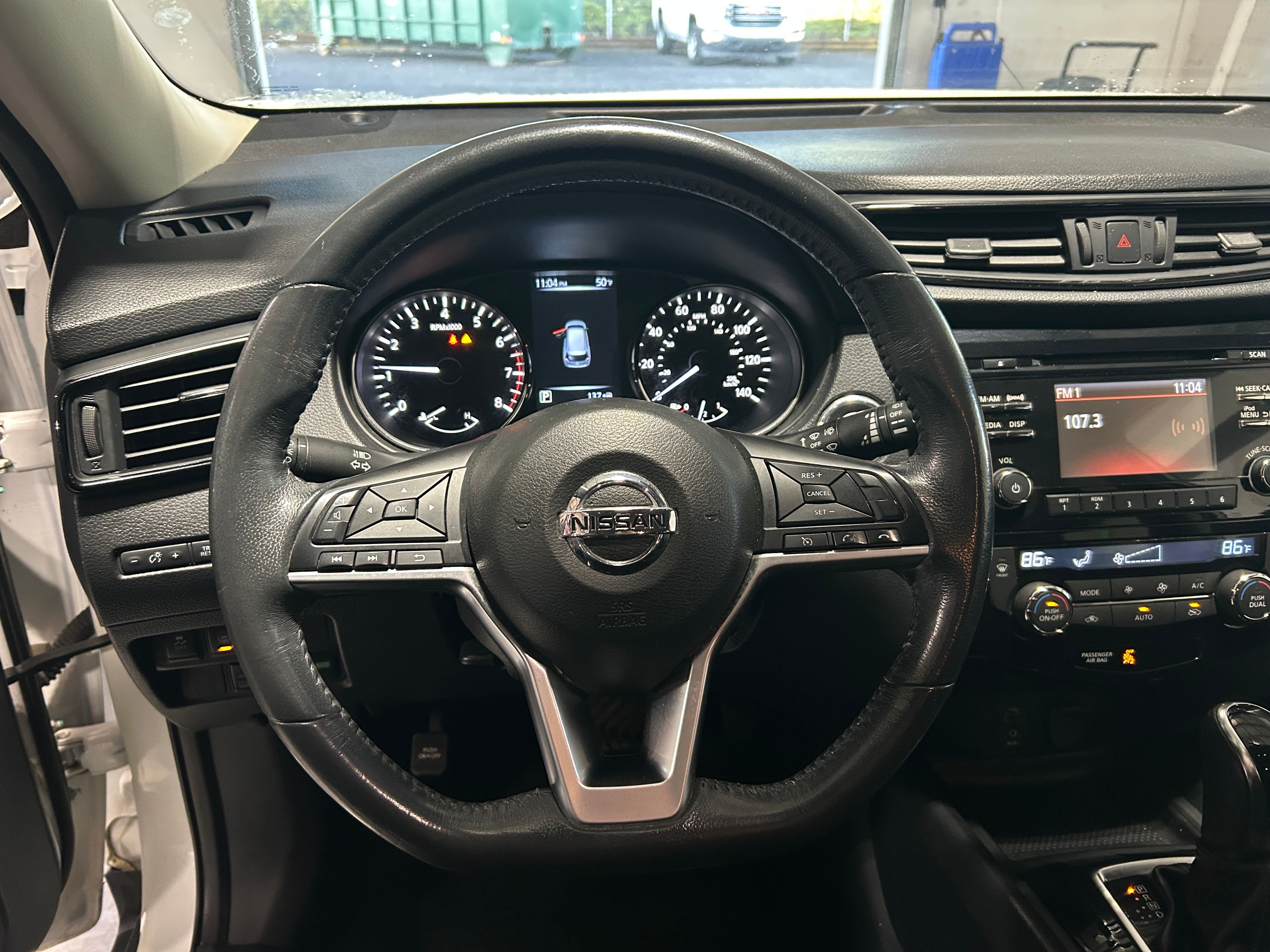 2017 Nissan Rogue SV 5