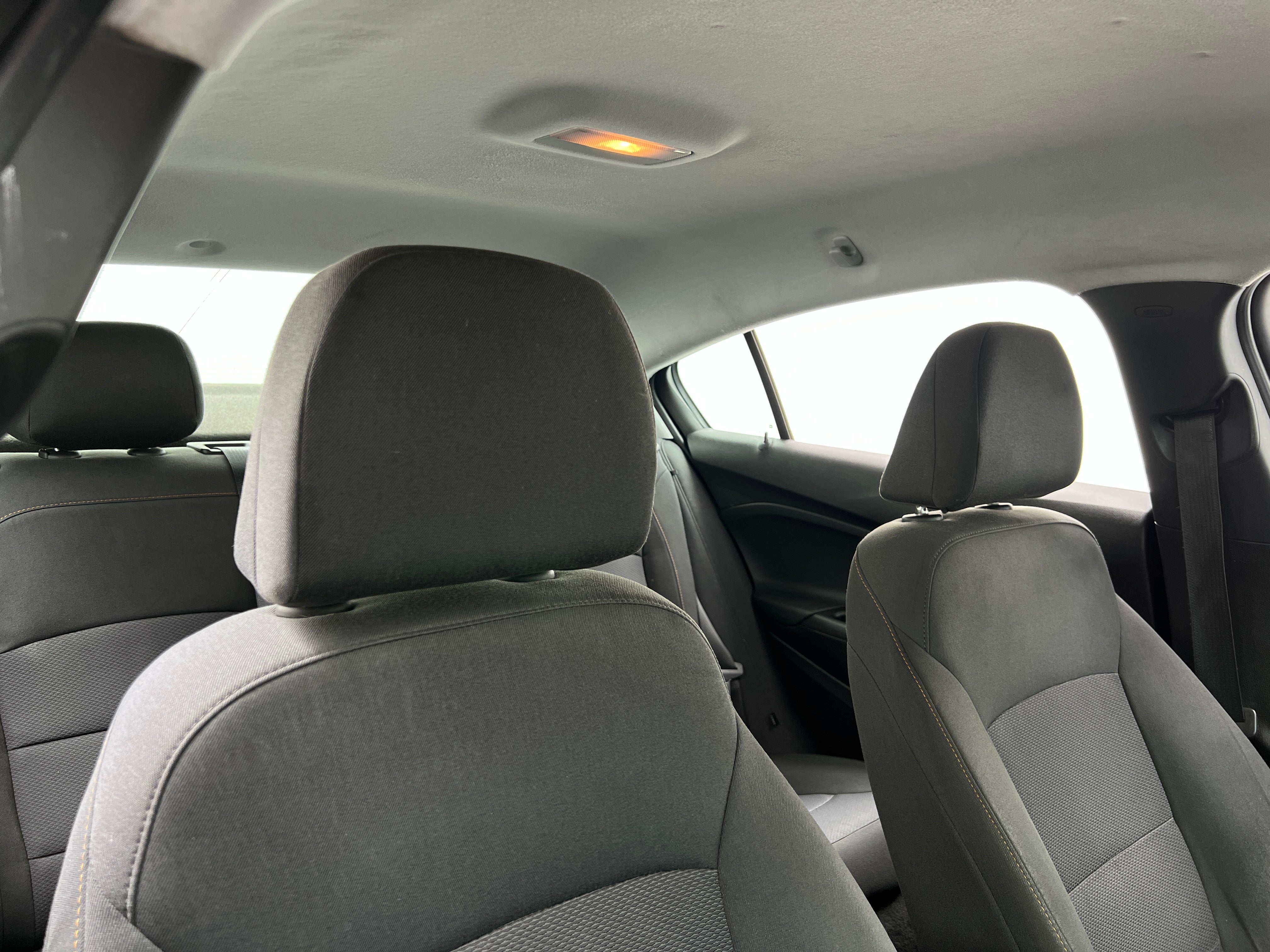2019 Chevrolet Cruze LS 2