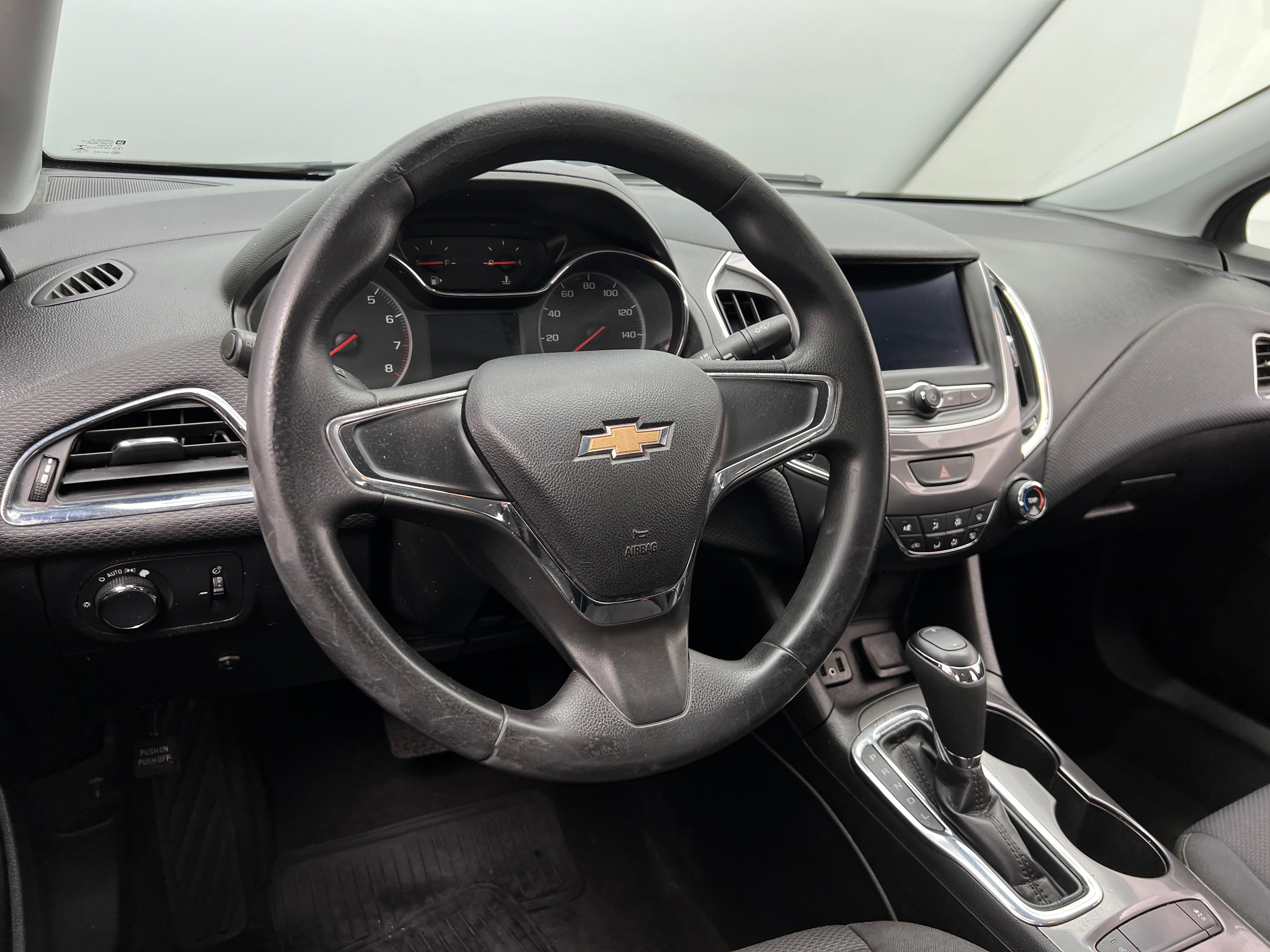 2019 Chevrolet Cruze LS 5