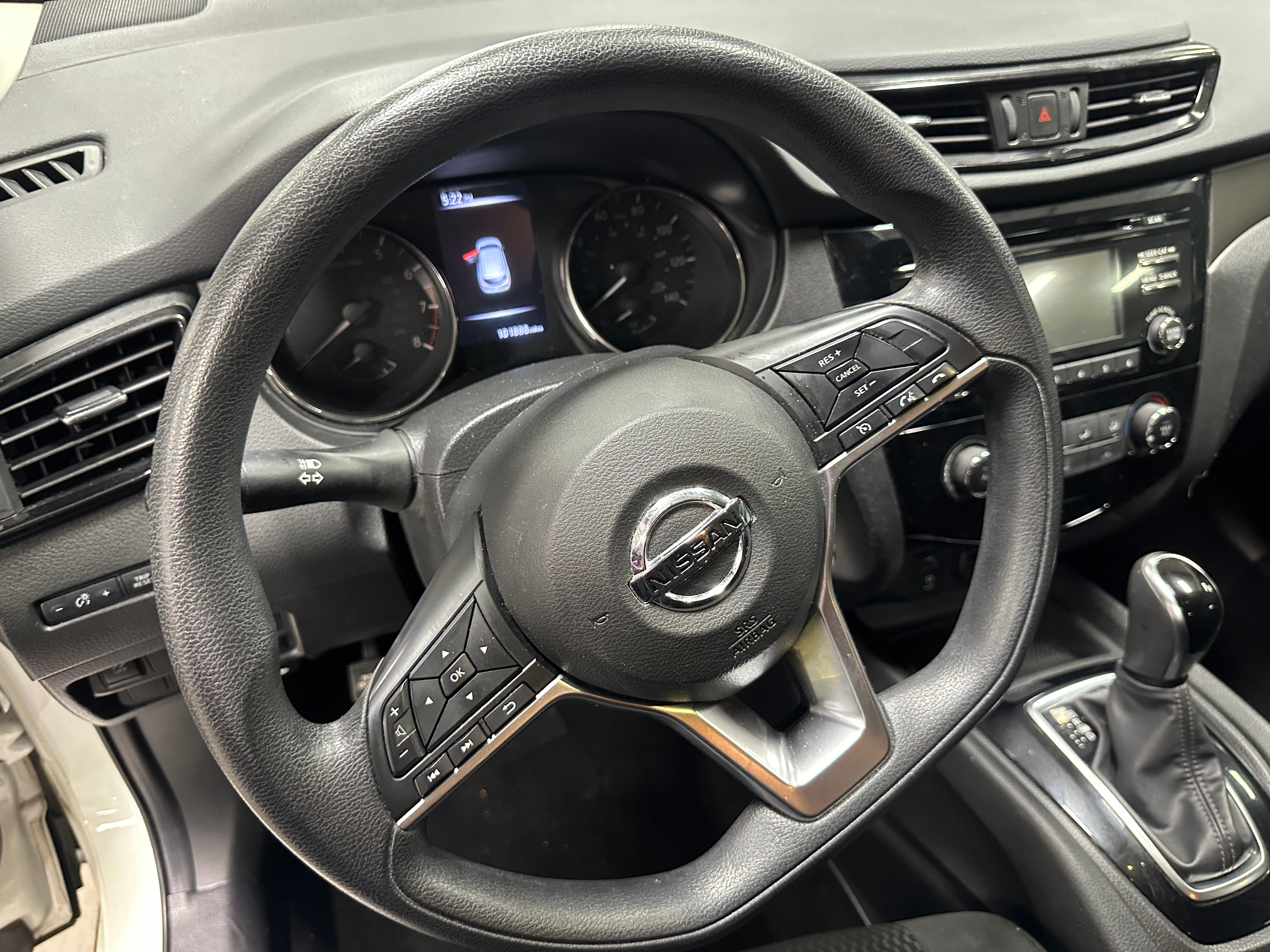 2017 Nissan Rogue Sport S 5