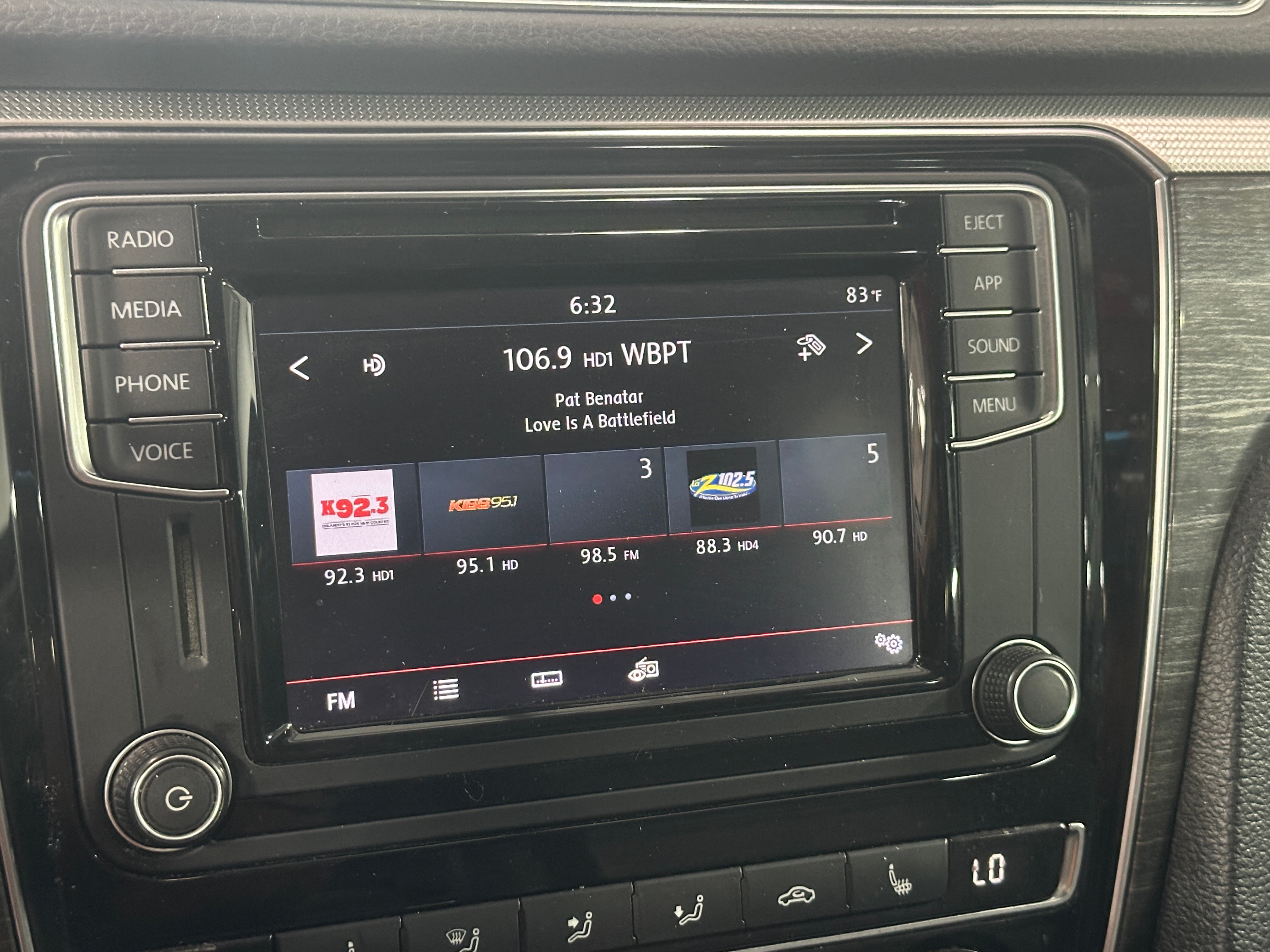 2018 Volkswagen Passat 2.0T 3