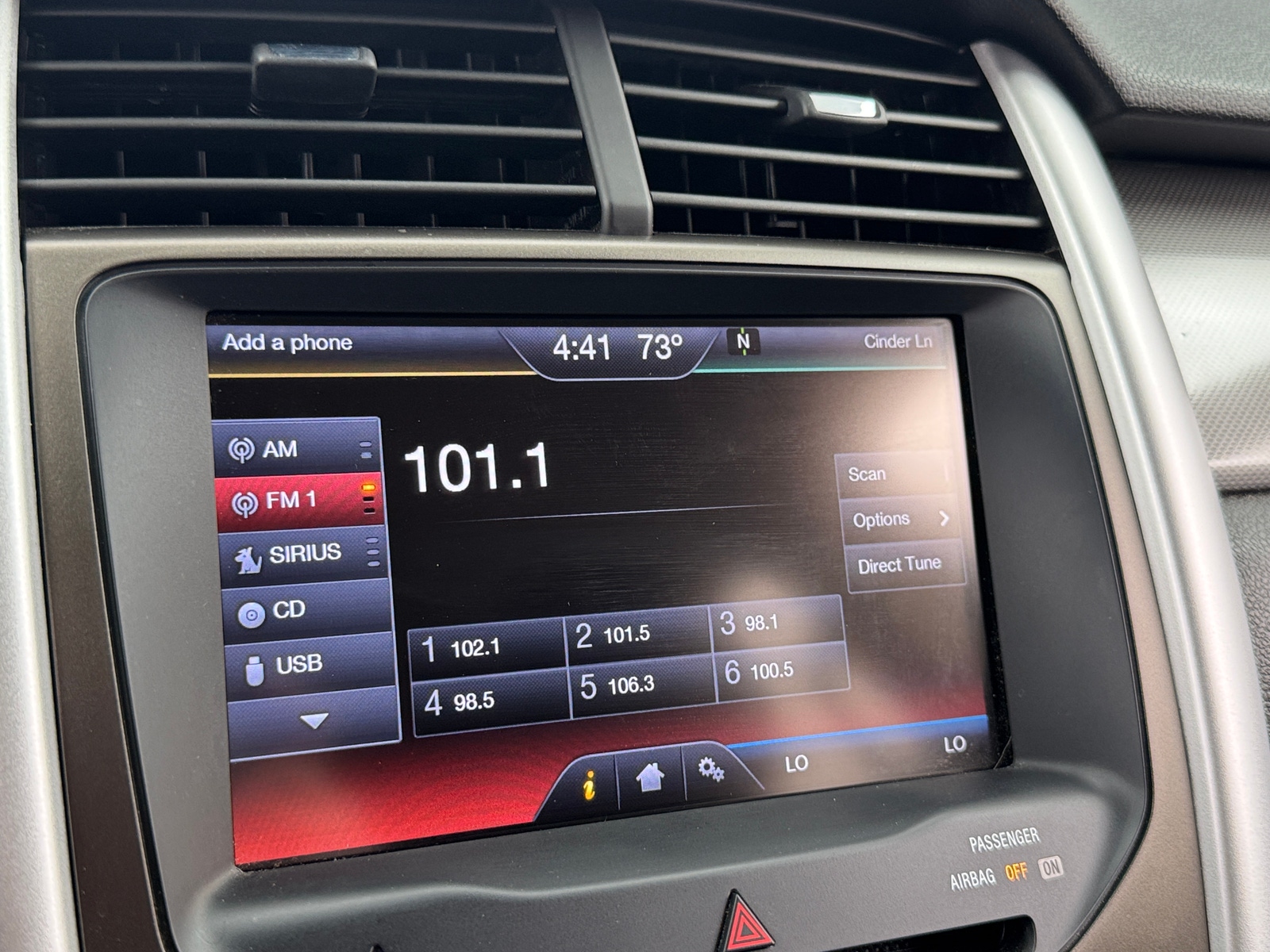 Thumbnail: 2013 Ford Edge - 4