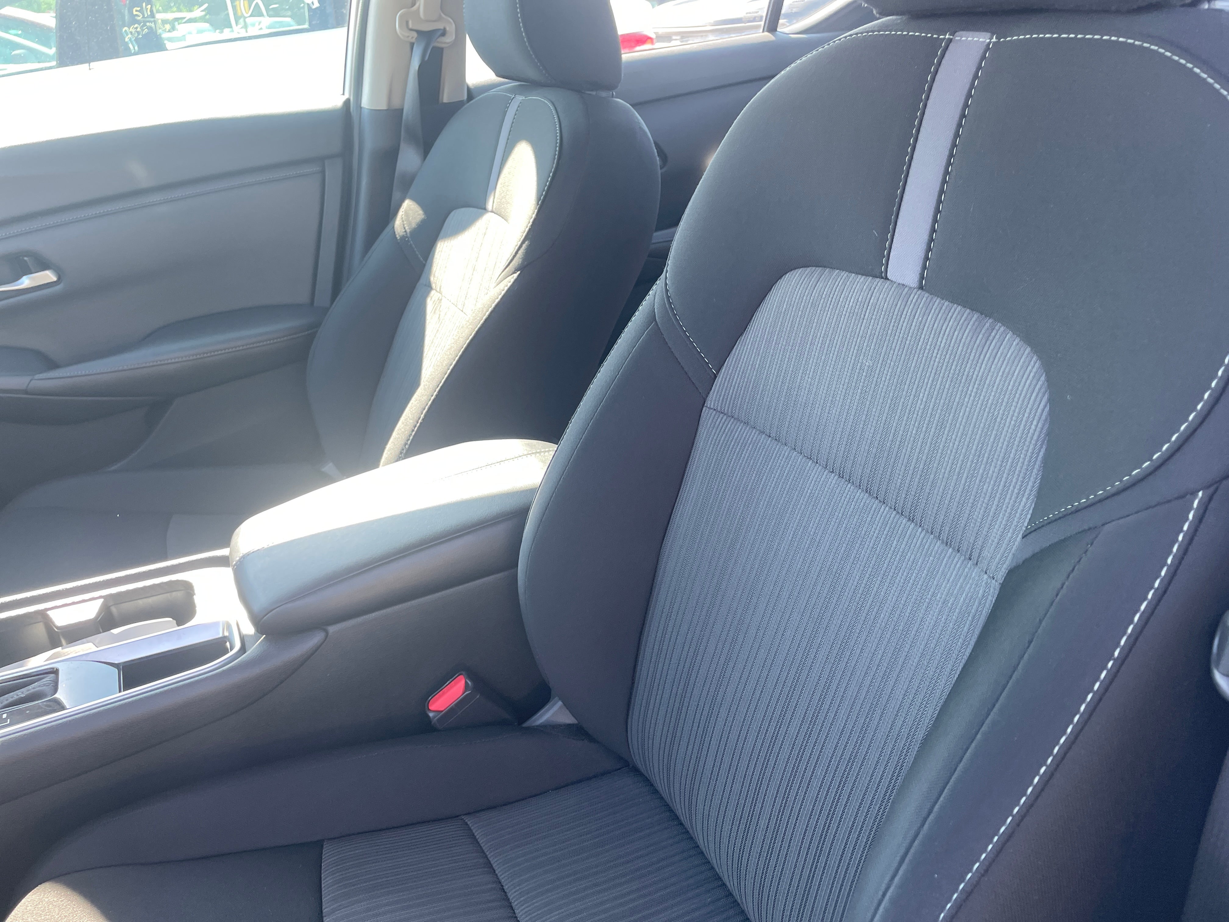 2024 Nissan Sentra SV 2