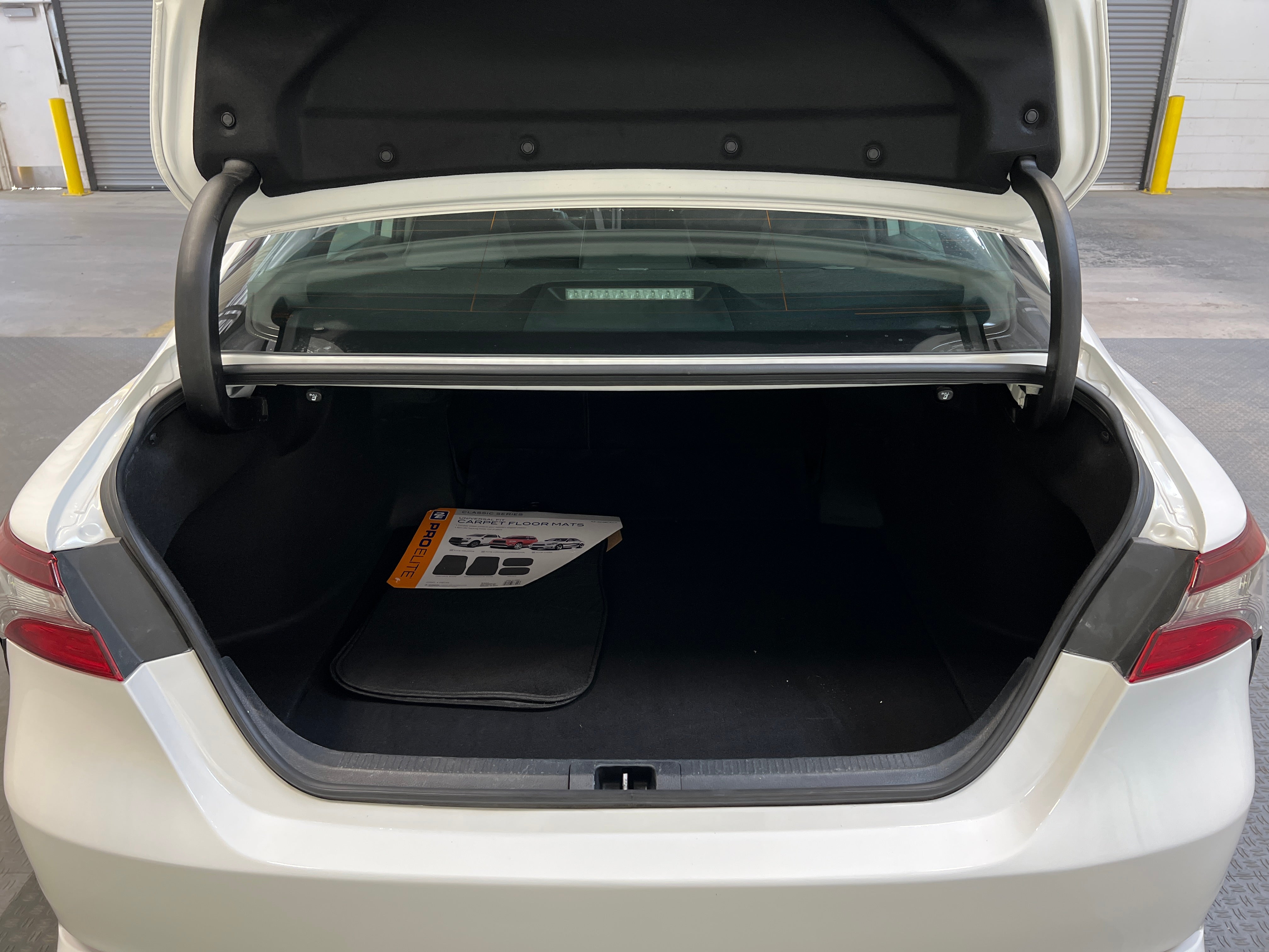 2022 Toyota Camry SE 7