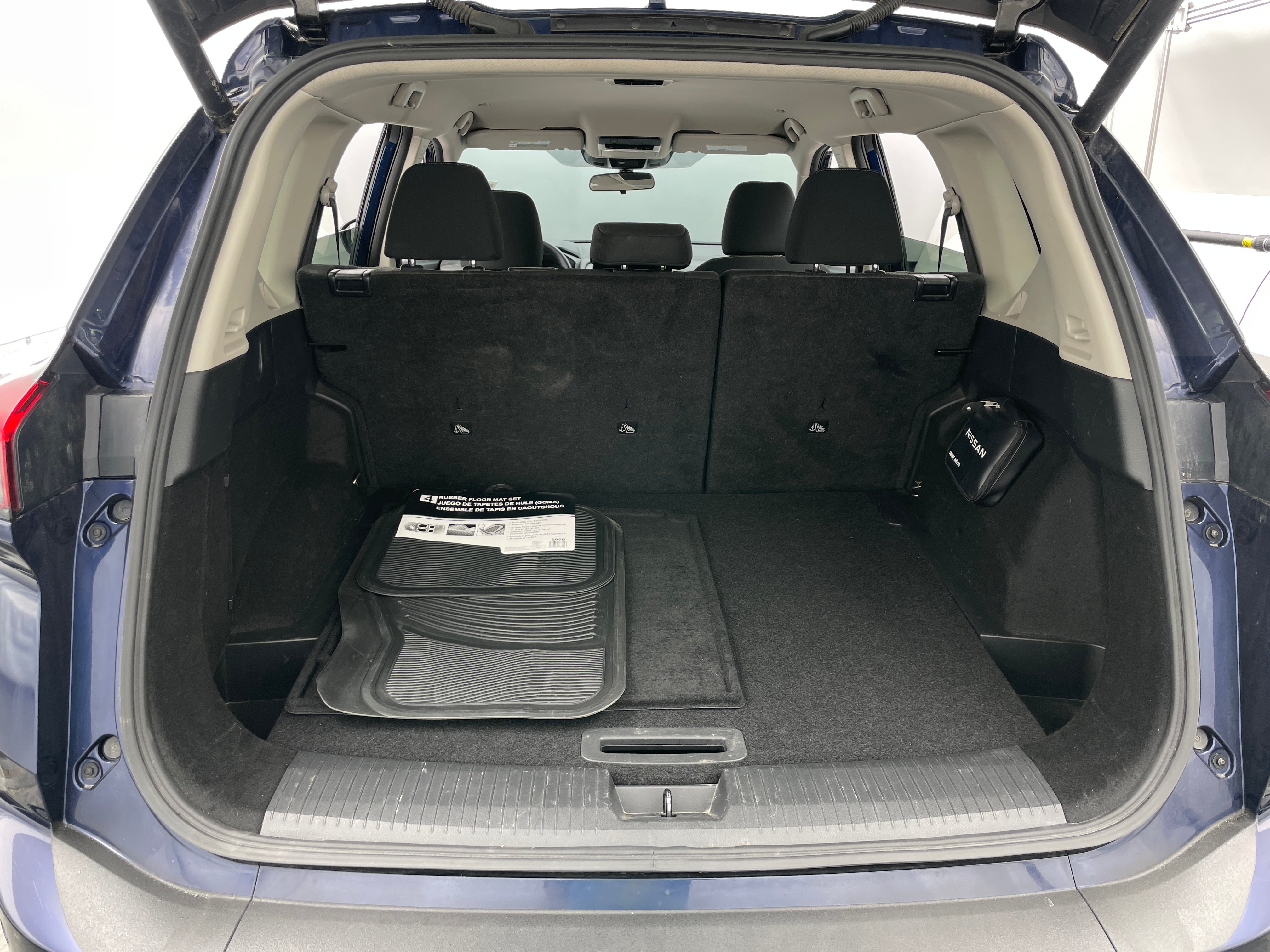 2024 Nissan Rogue SV 7