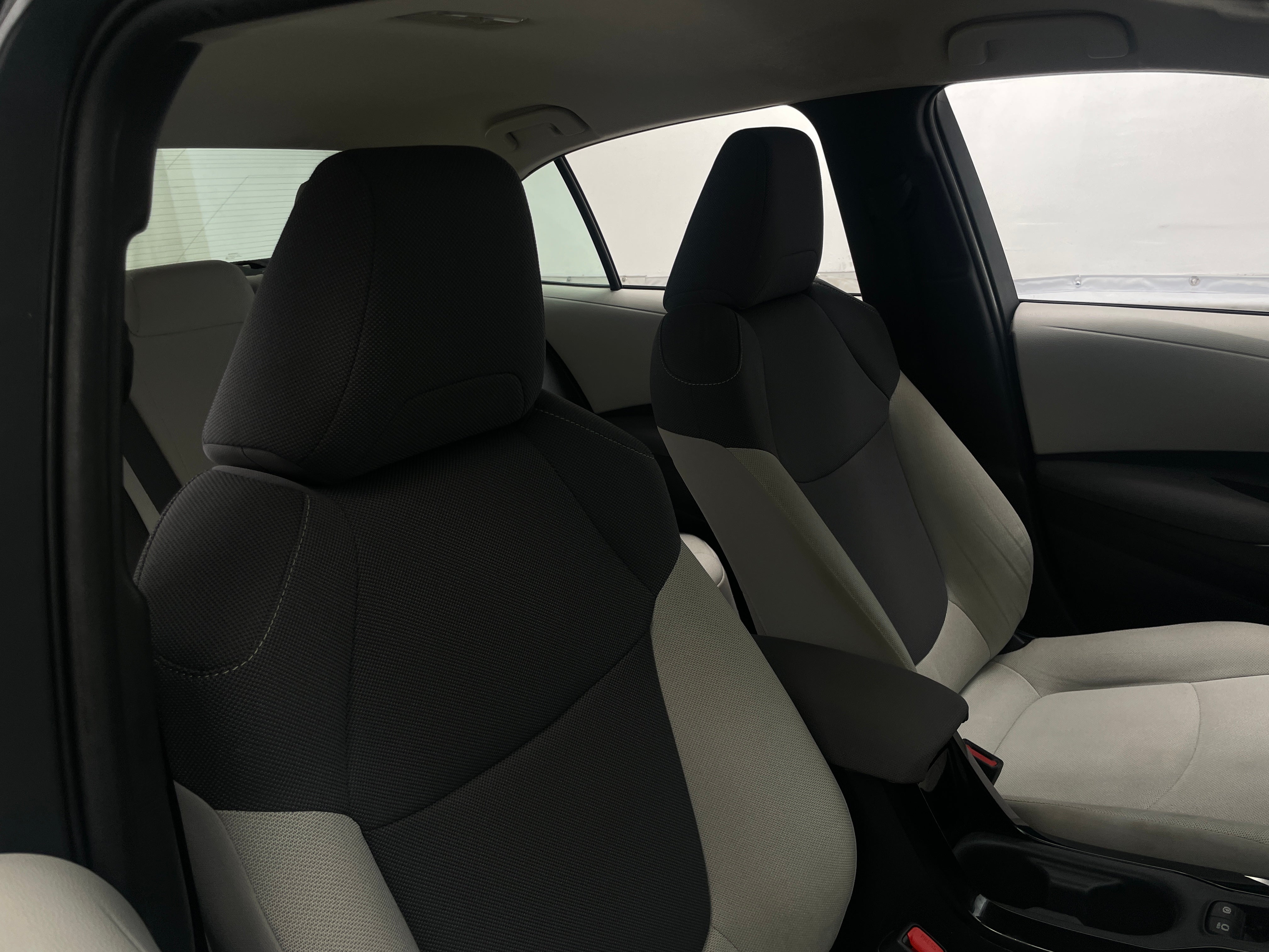 2020 Toyota Corolla L 2