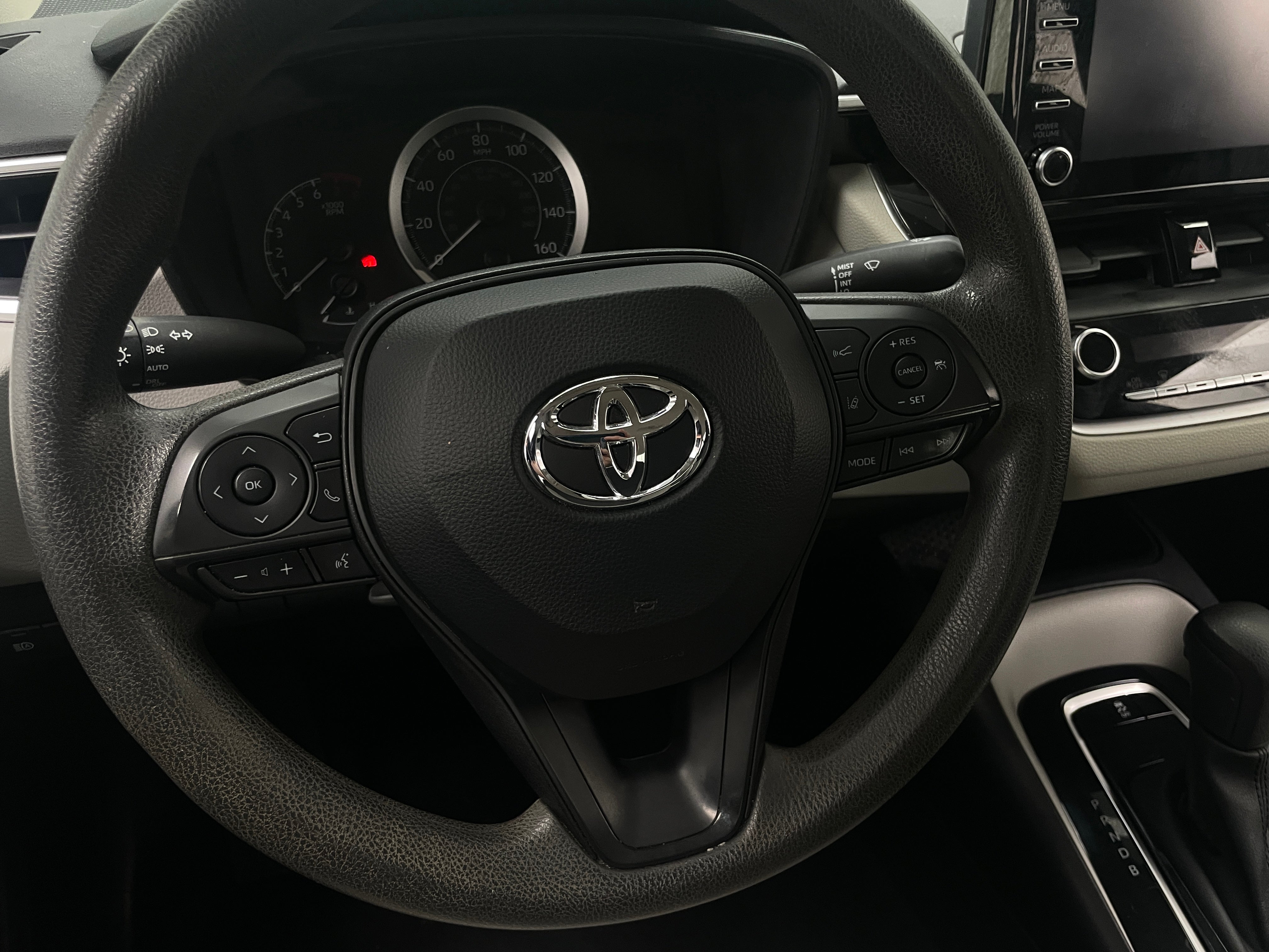 2020 Toyota Corolla L 5
