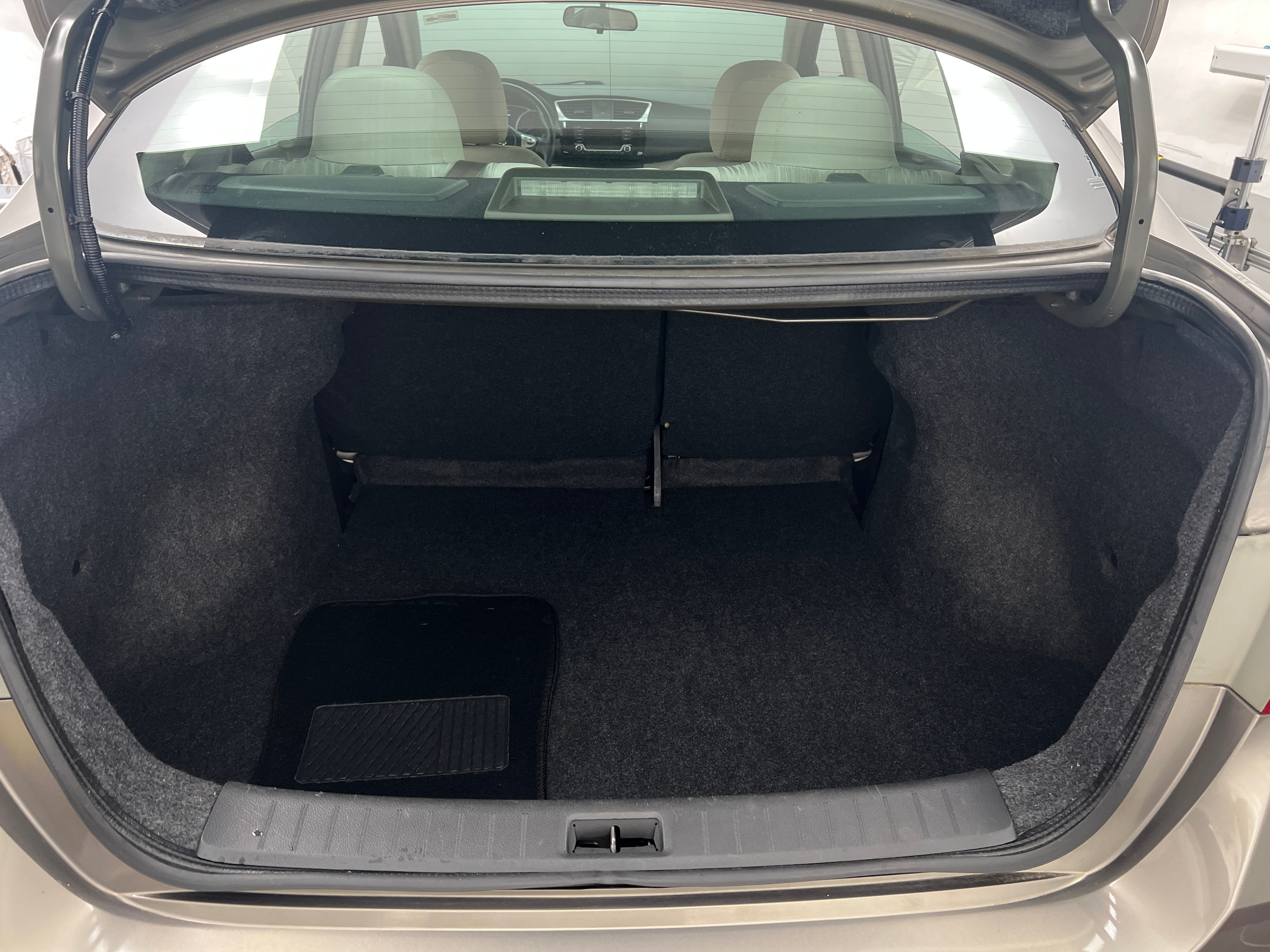 2016 Nissan Sentra SV 7