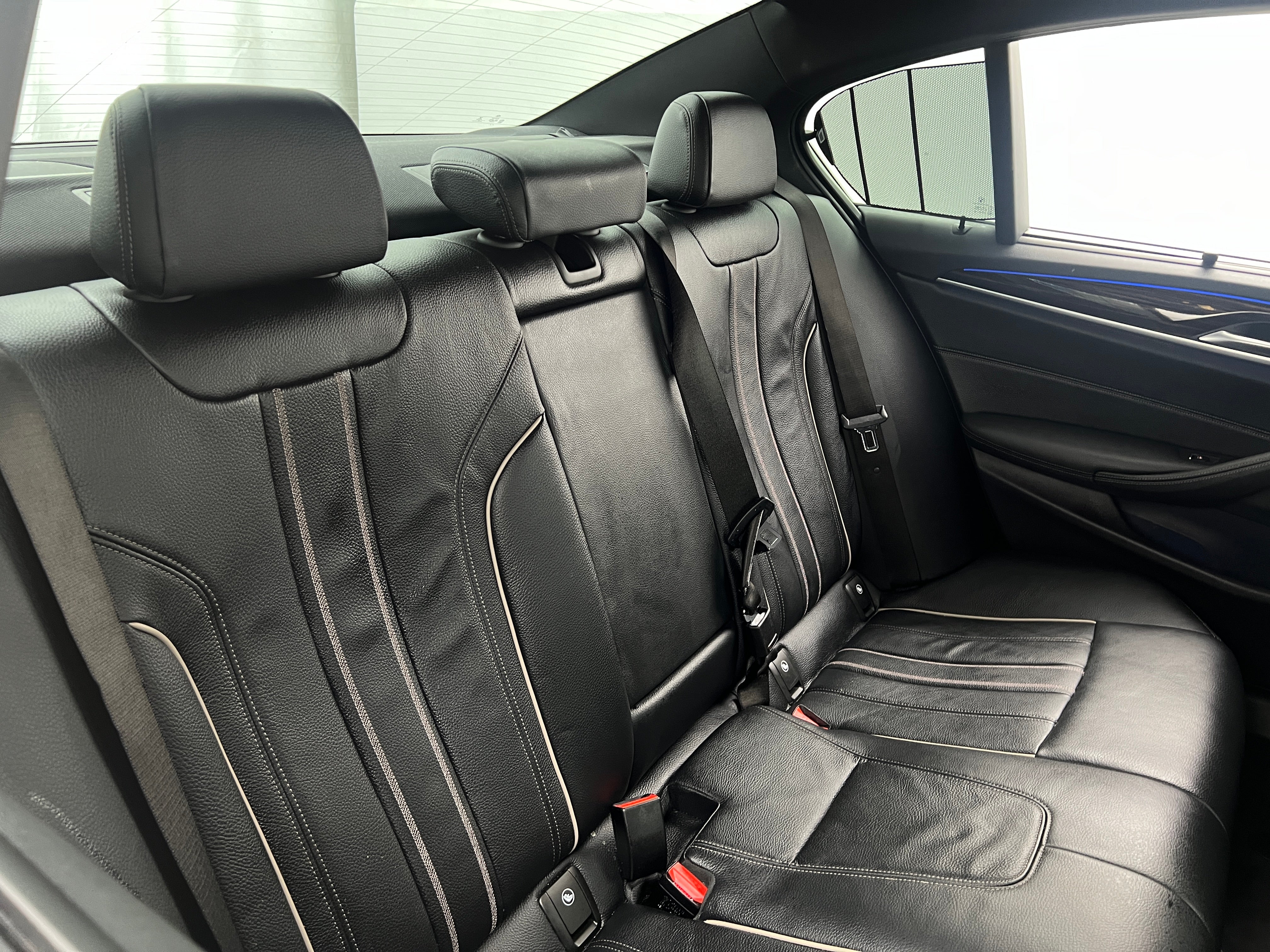 2019 BMW 5 Series 530i 5