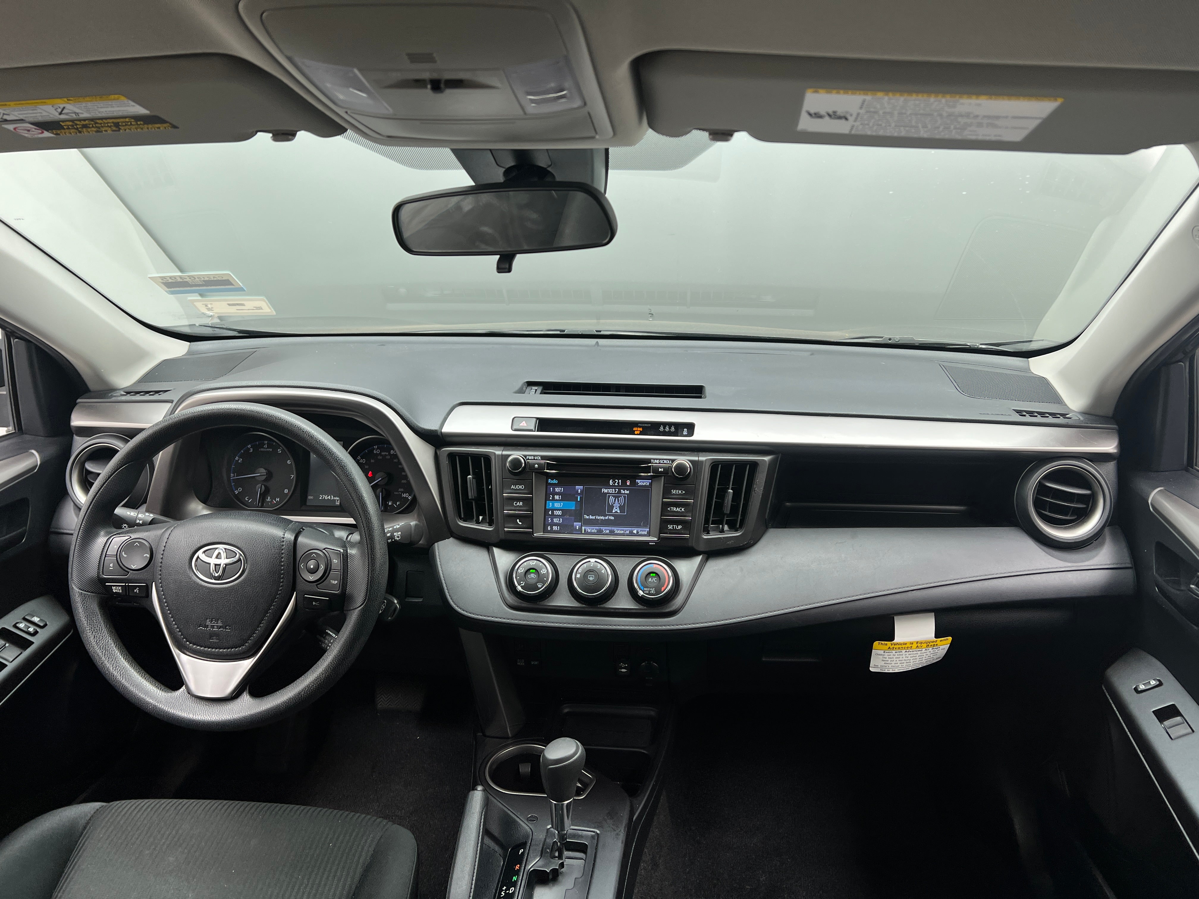 2018 Toyota RAV4 LE 3