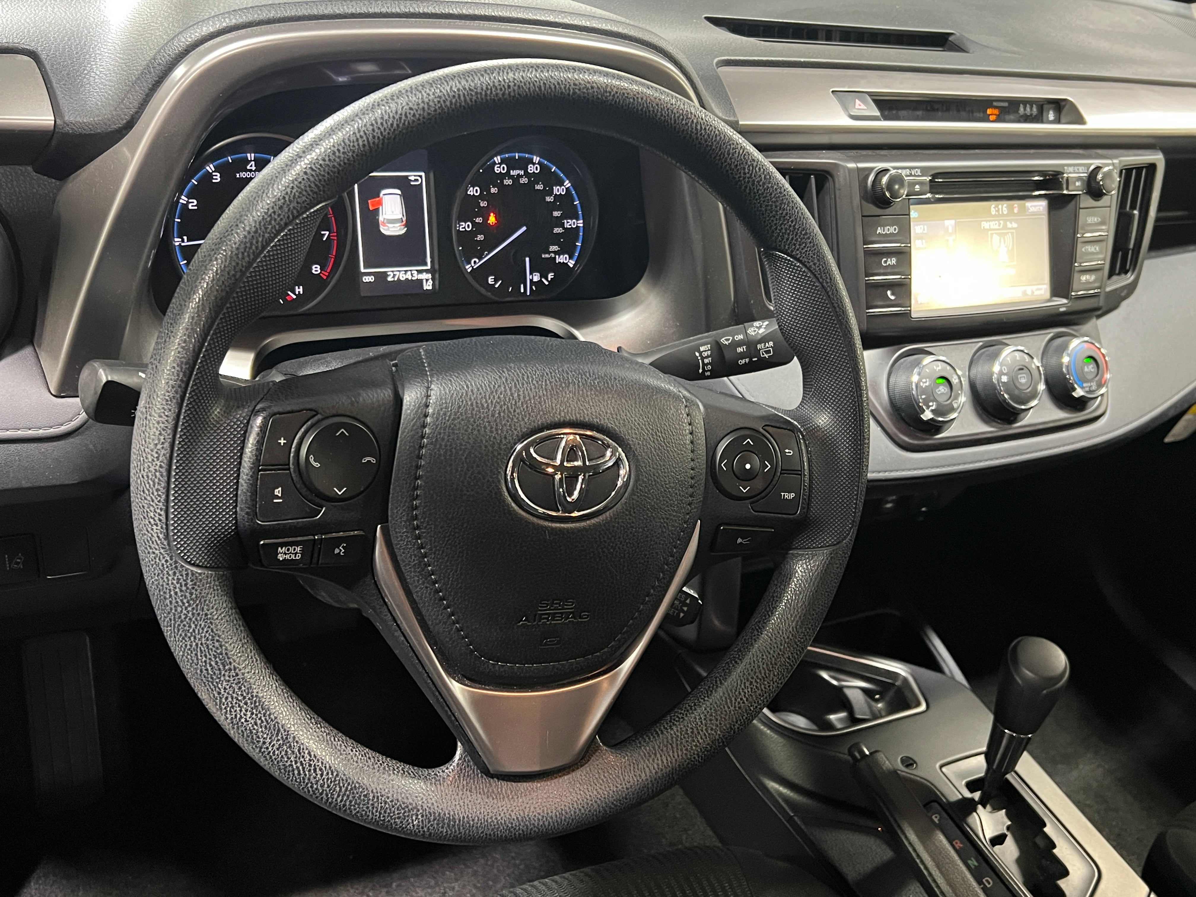 2018 Toyota RAV4 LE 5