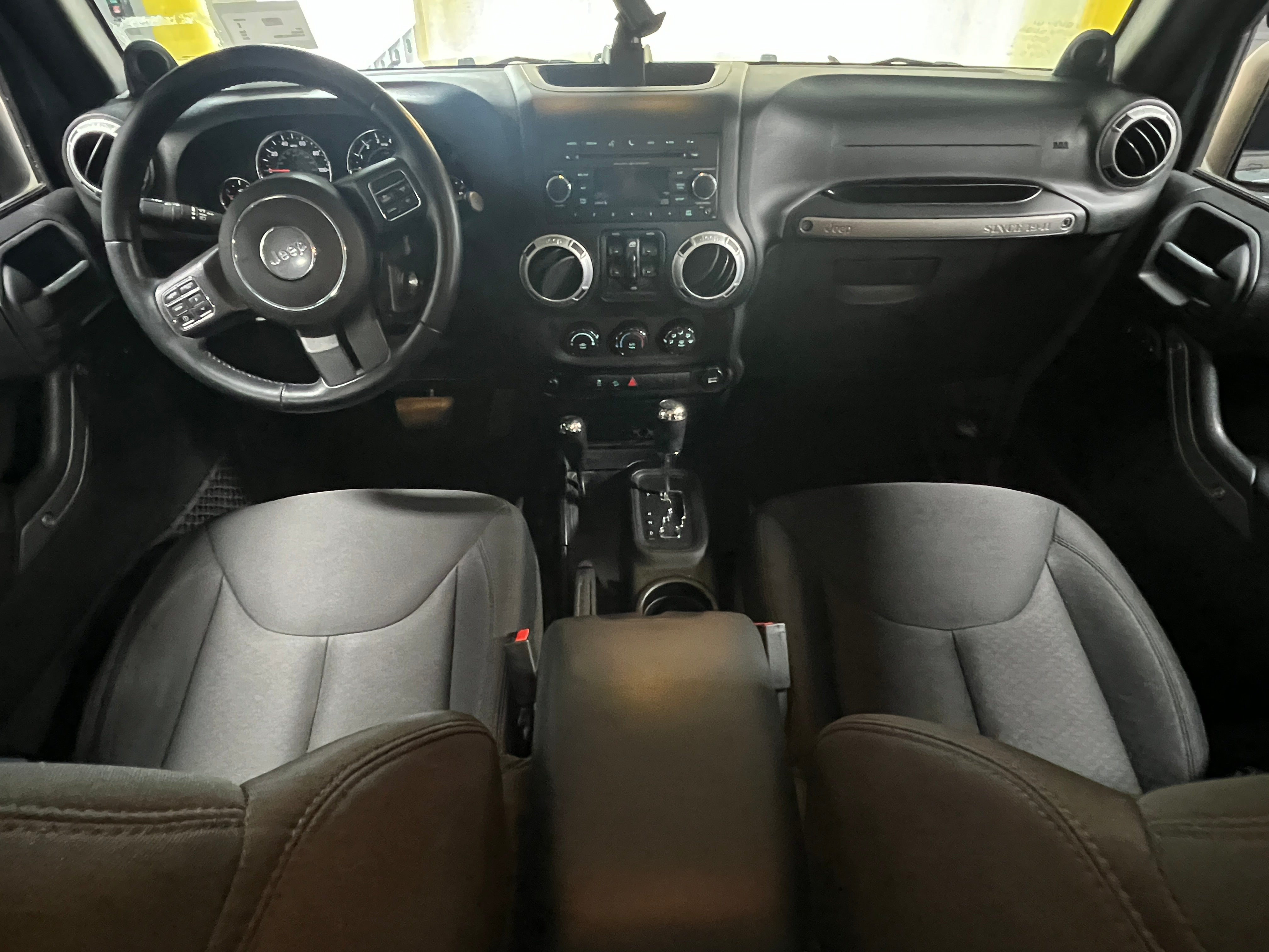 2014 Jeep Wrangler Unlimited Sport S 3