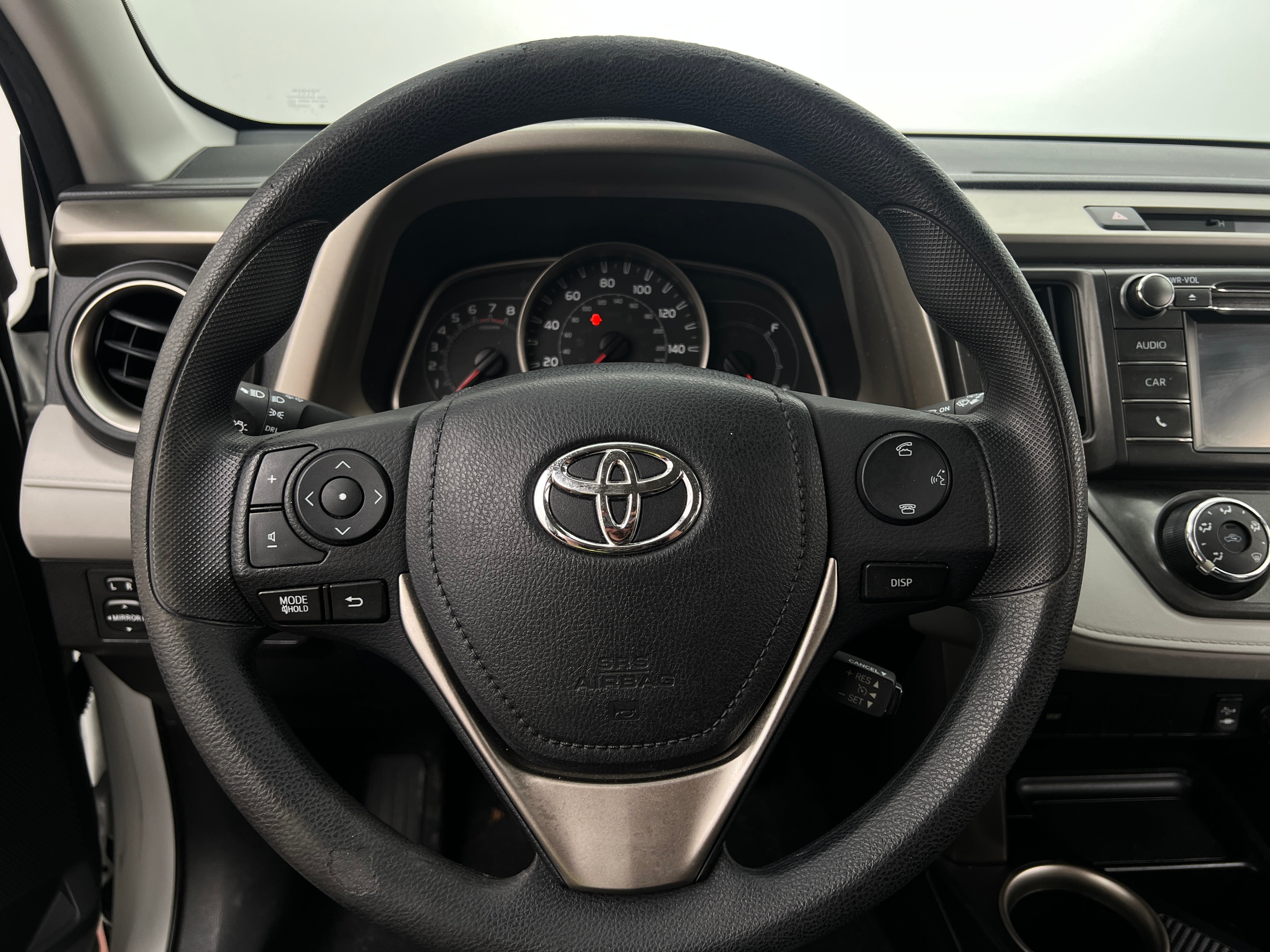 2015 Toyota RAV4 LE 5