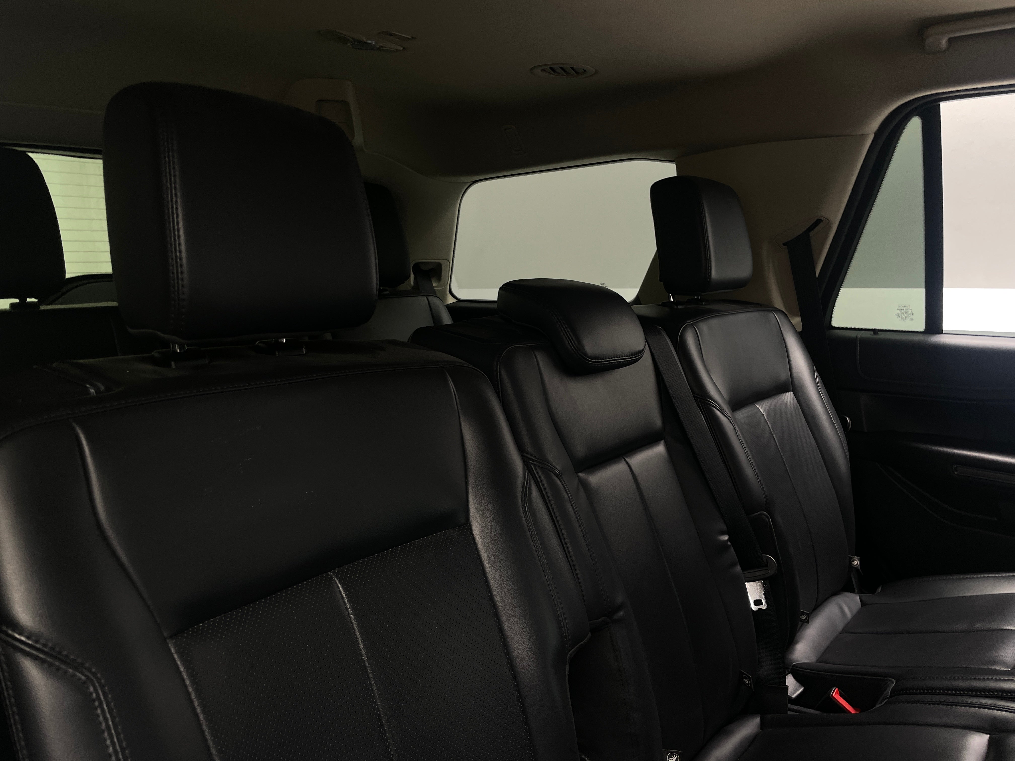 2022 Ford Expedition XLT 6