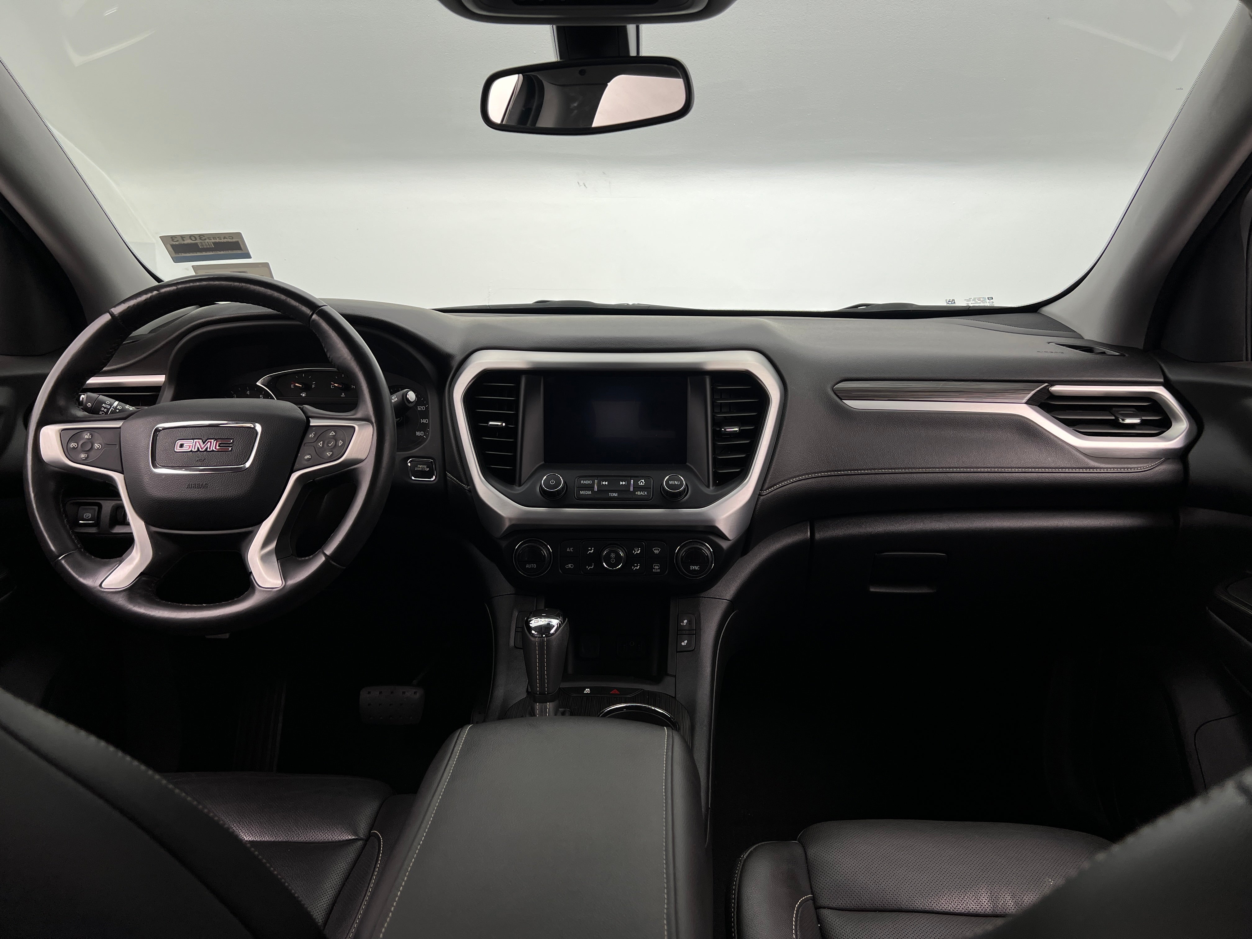 2019 GMC Acadia SLT 2