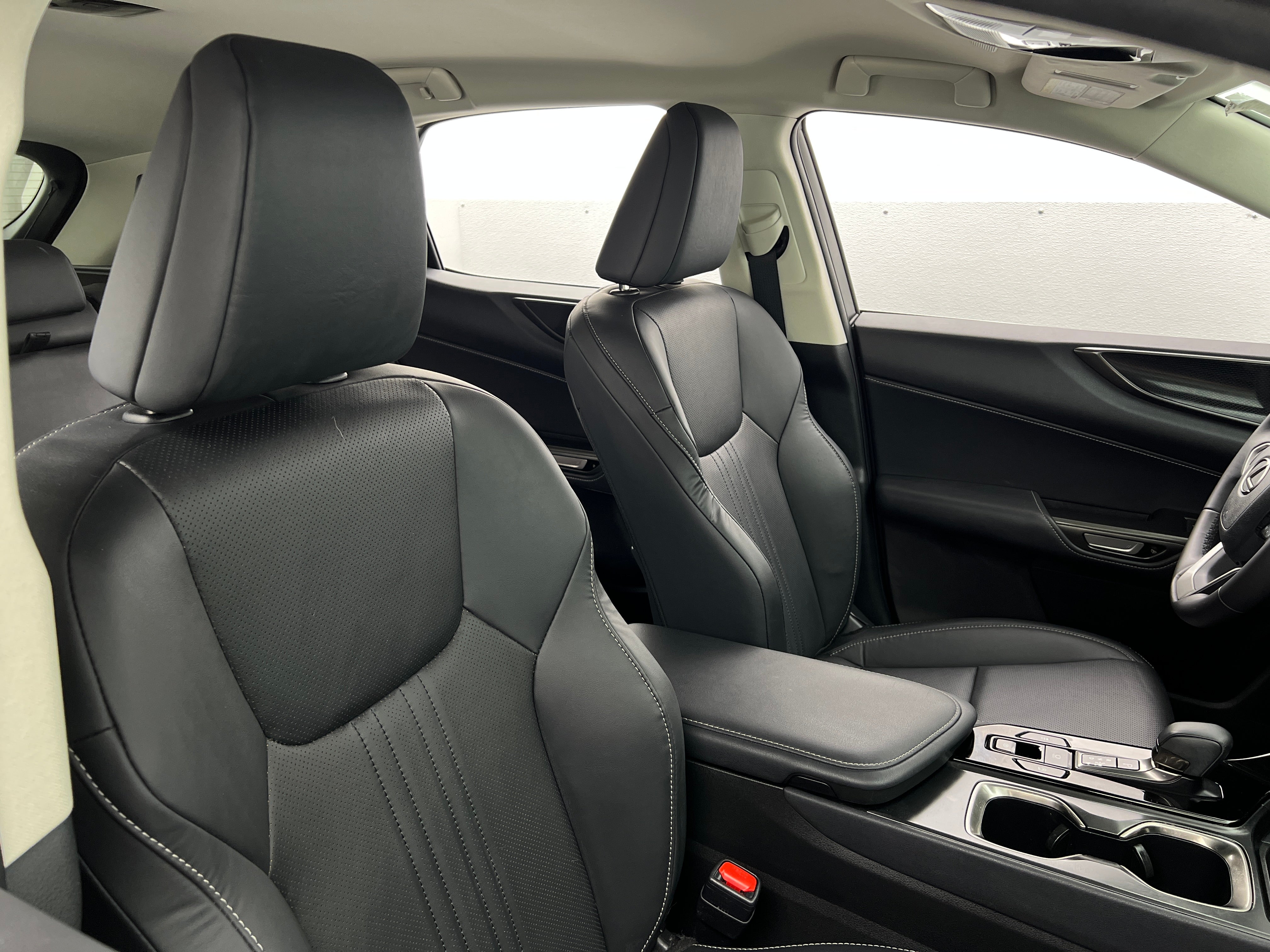 2023 Lexus NX 250 2