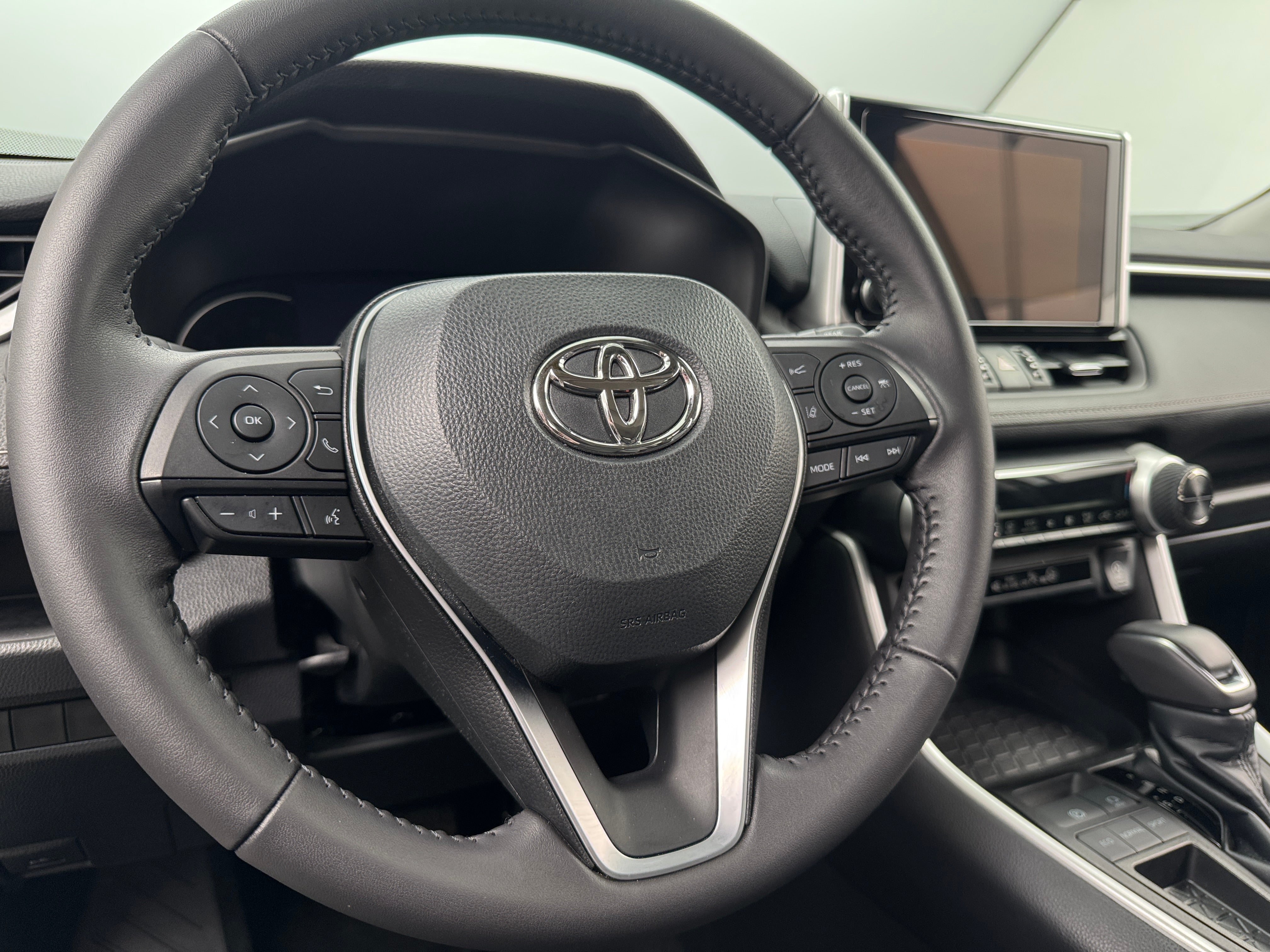 2023 Toyota RAV4 XLE Premium 4
