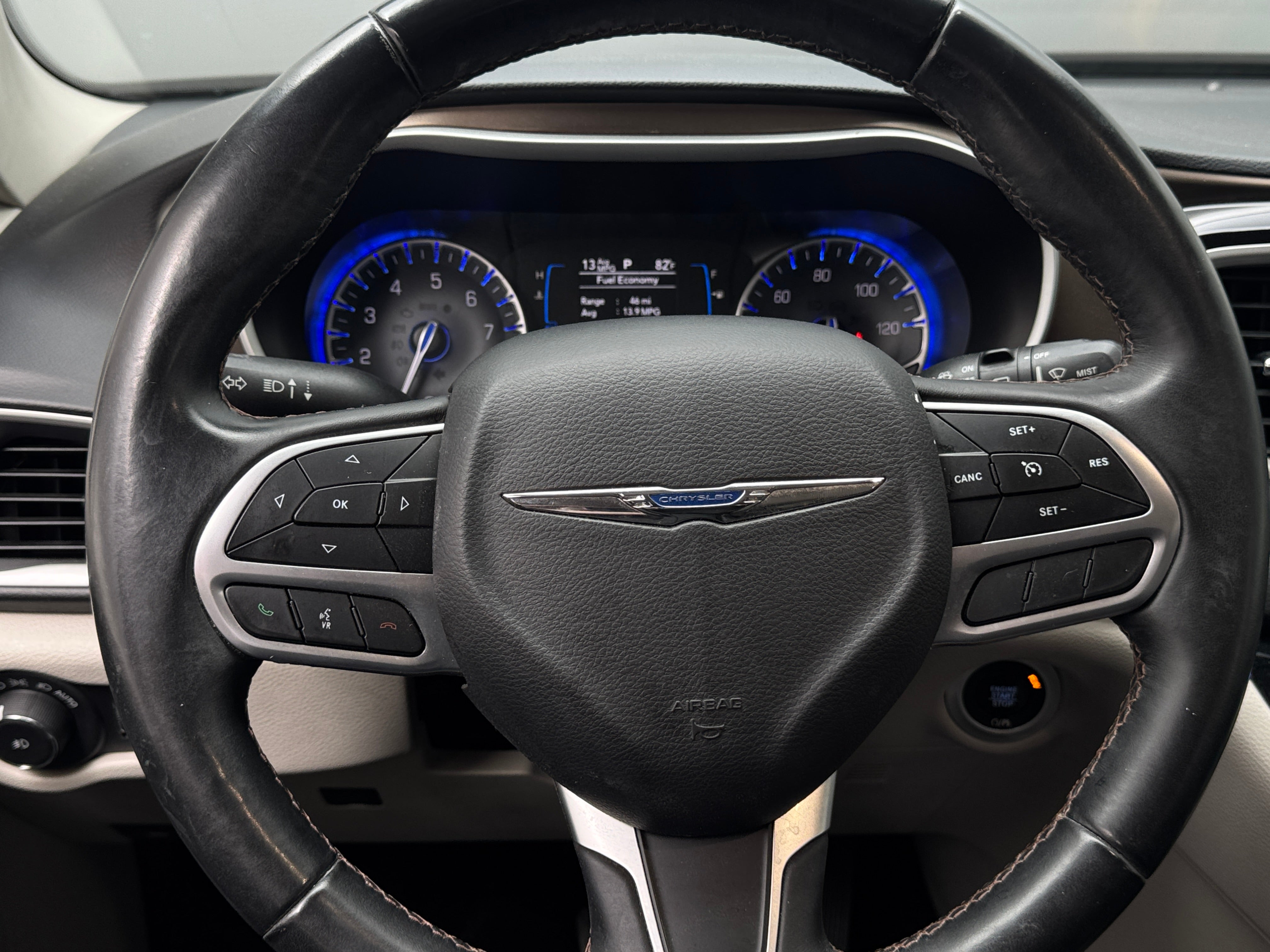2017 Chrysler Pacifica Touring L 4