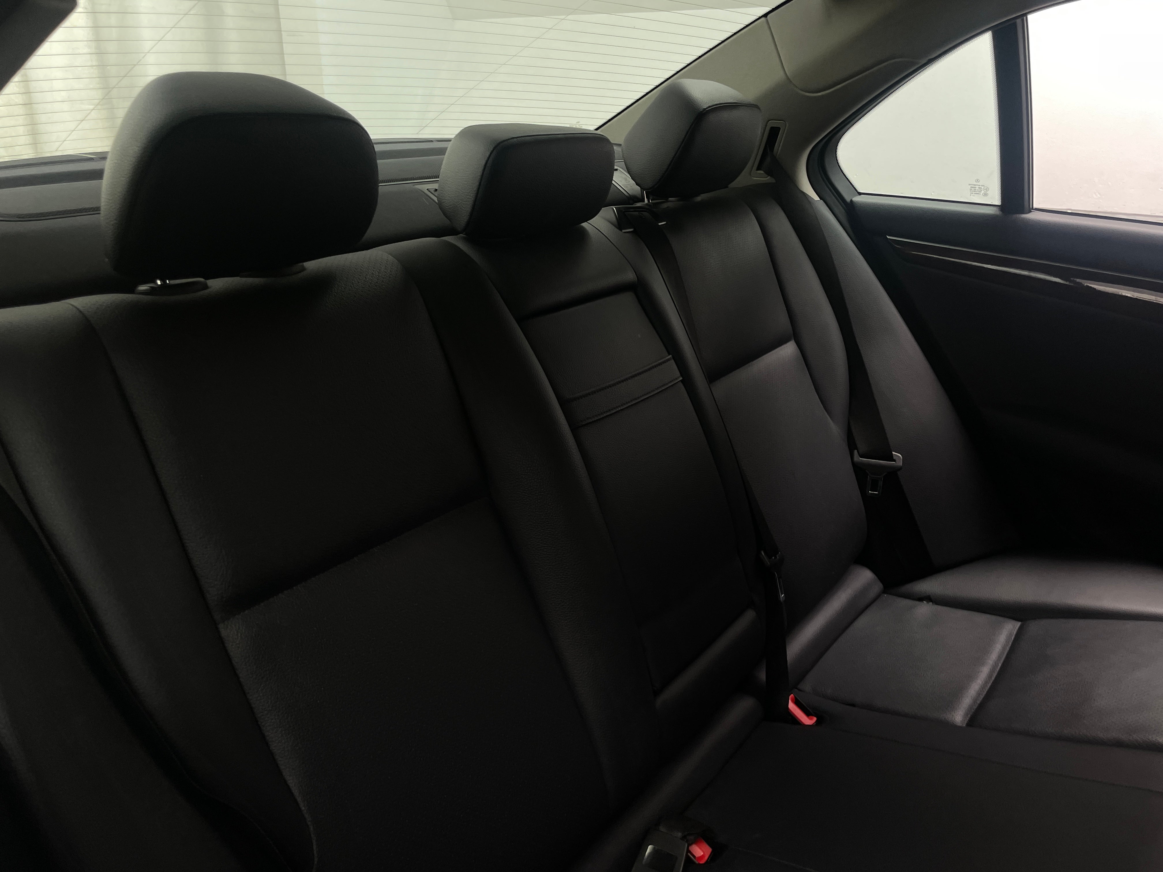 2013 Mercedes-Benz C-Class C 300 5