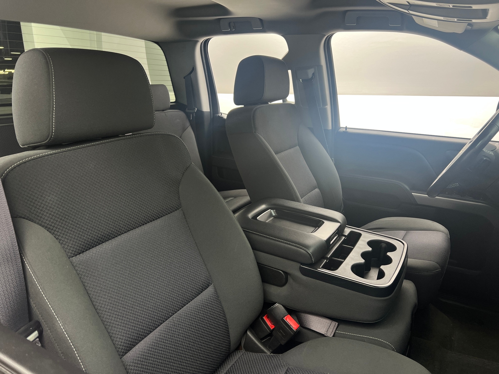 Thumbnail: 2017 Chevrolet Silverado 1500 - 2