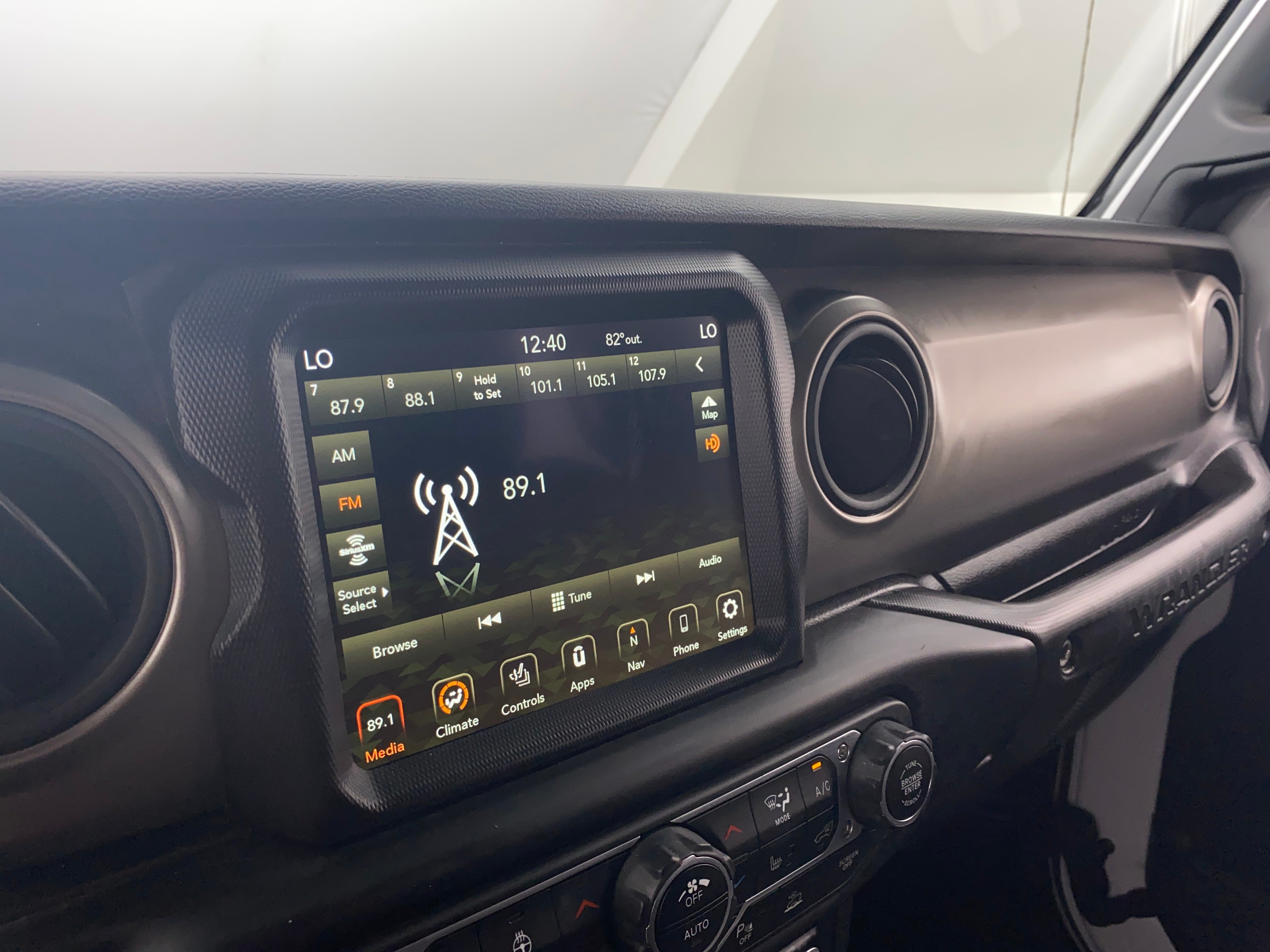 2021 Jeep Wrangler Unlimited Sport S 3