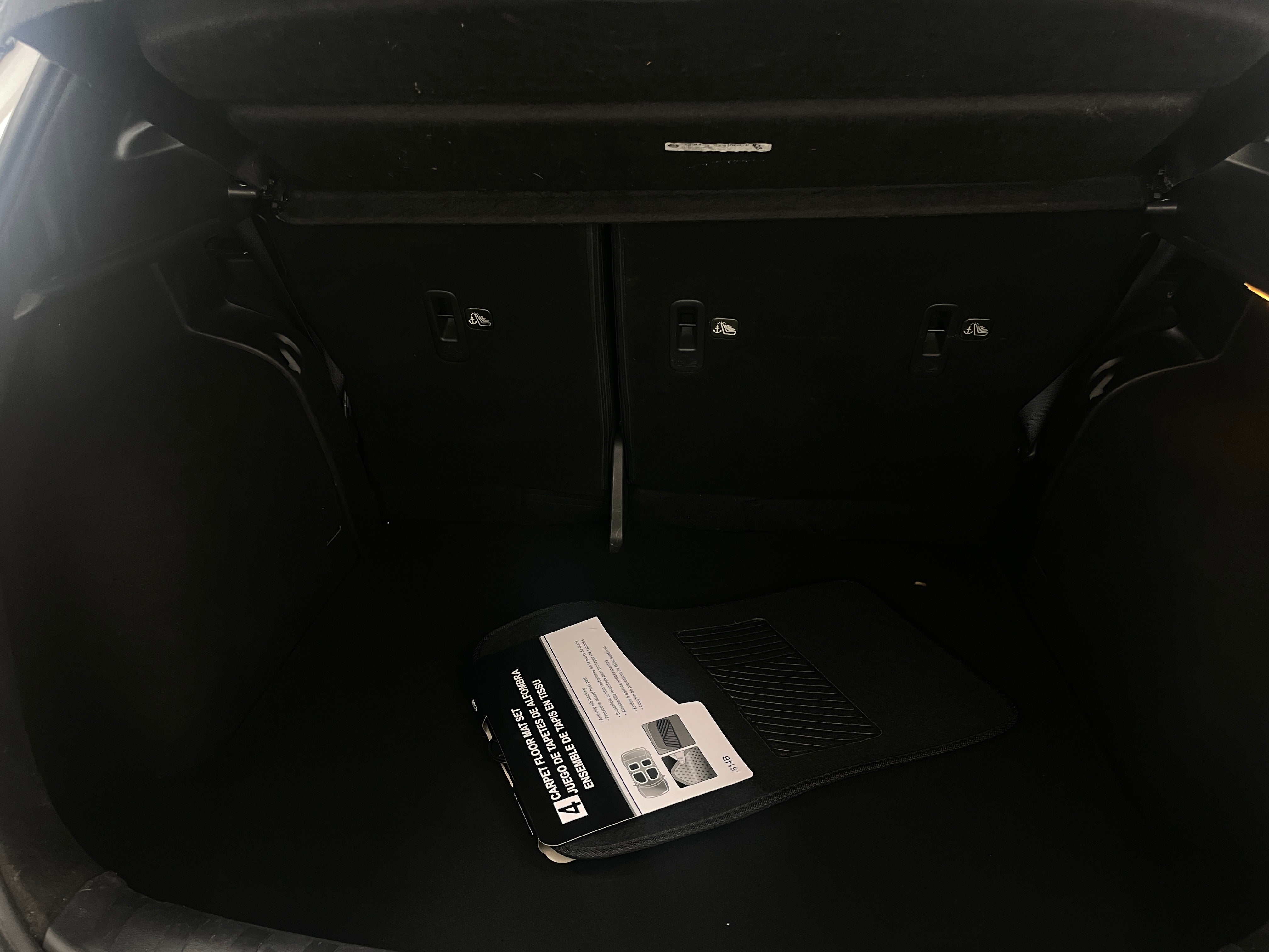 2020 Nissan Kicks SV 7