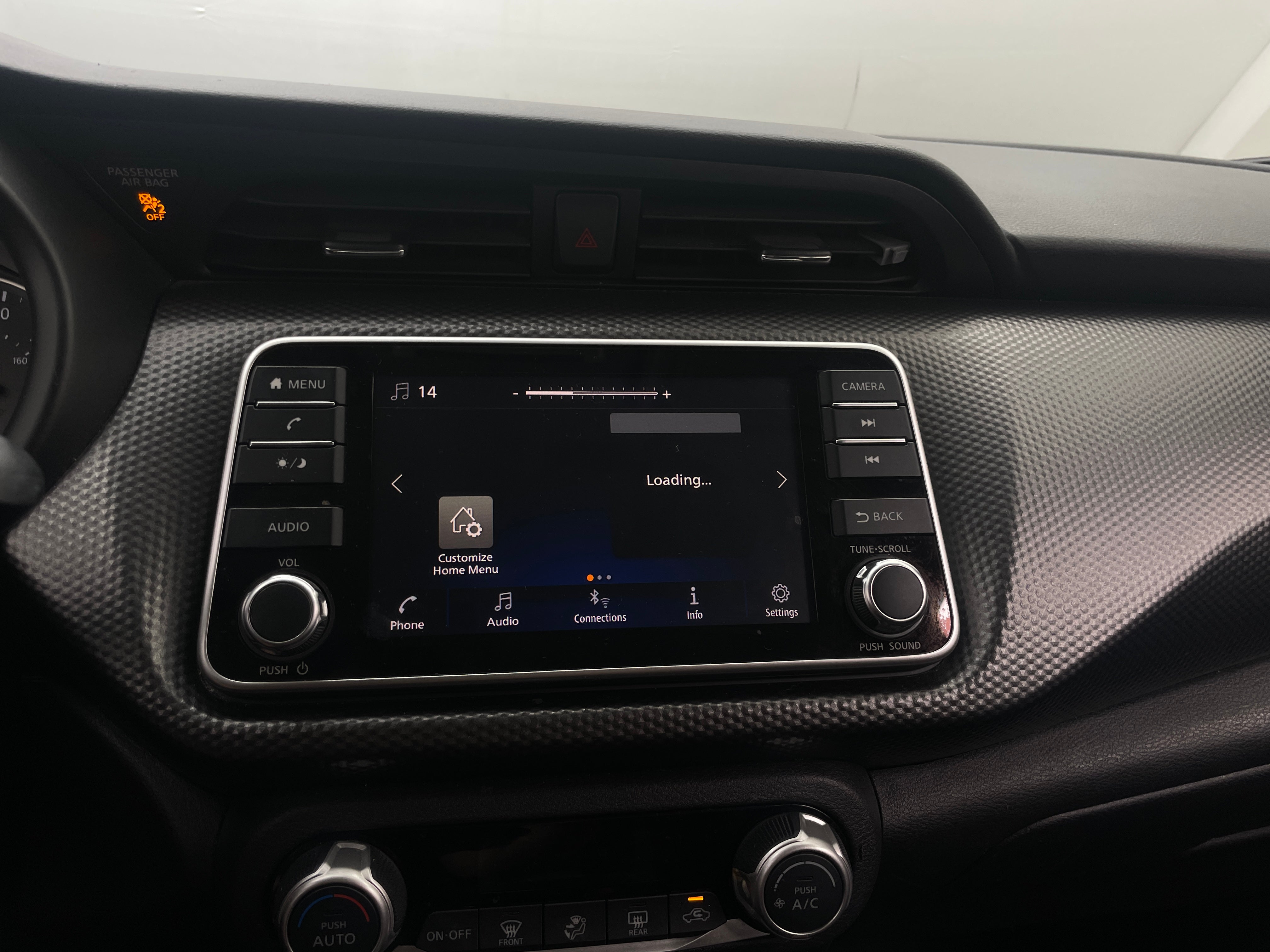 2020 Nissan Kicks SV 4