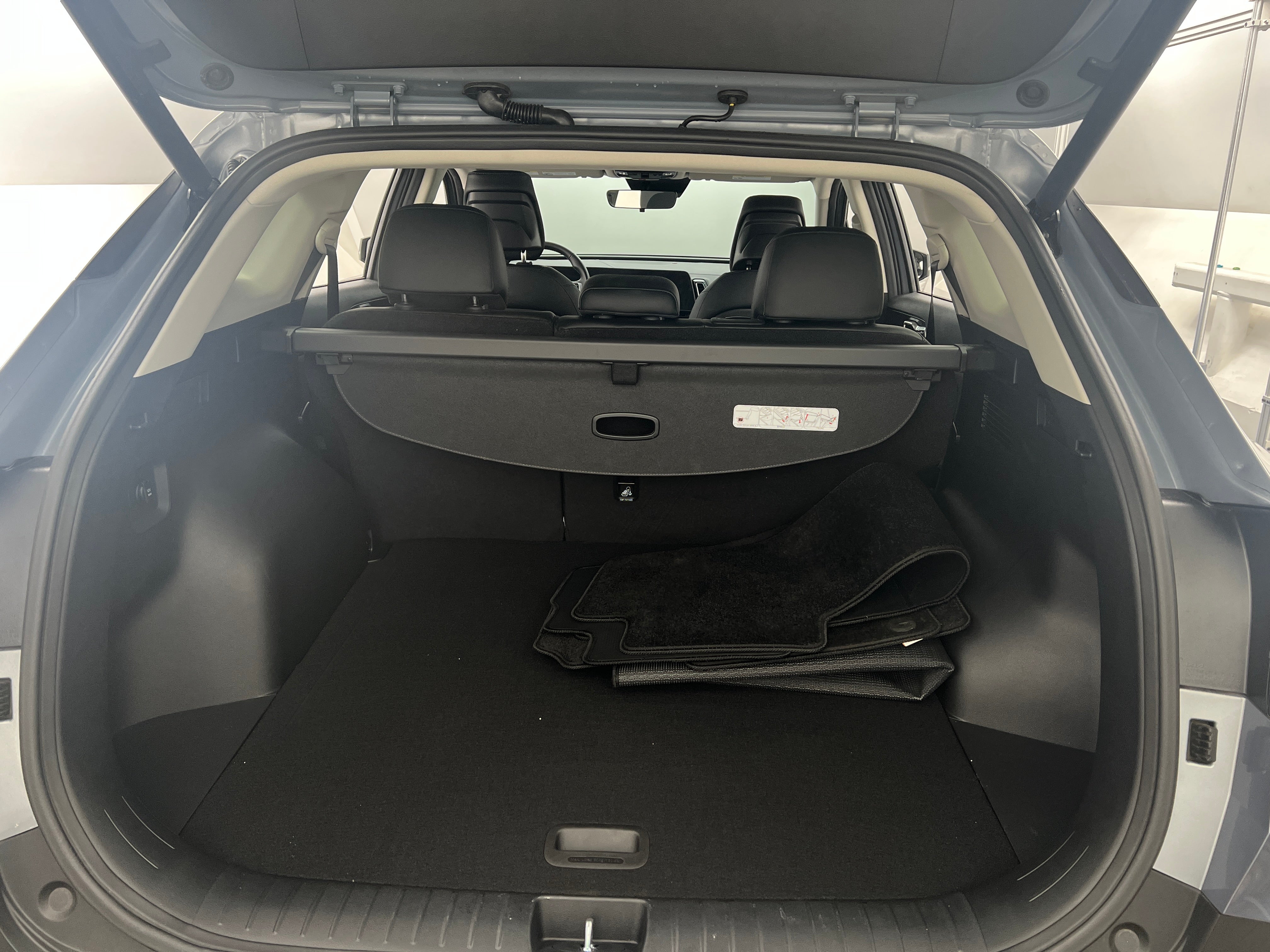 2025 Kia Sportage EX 6