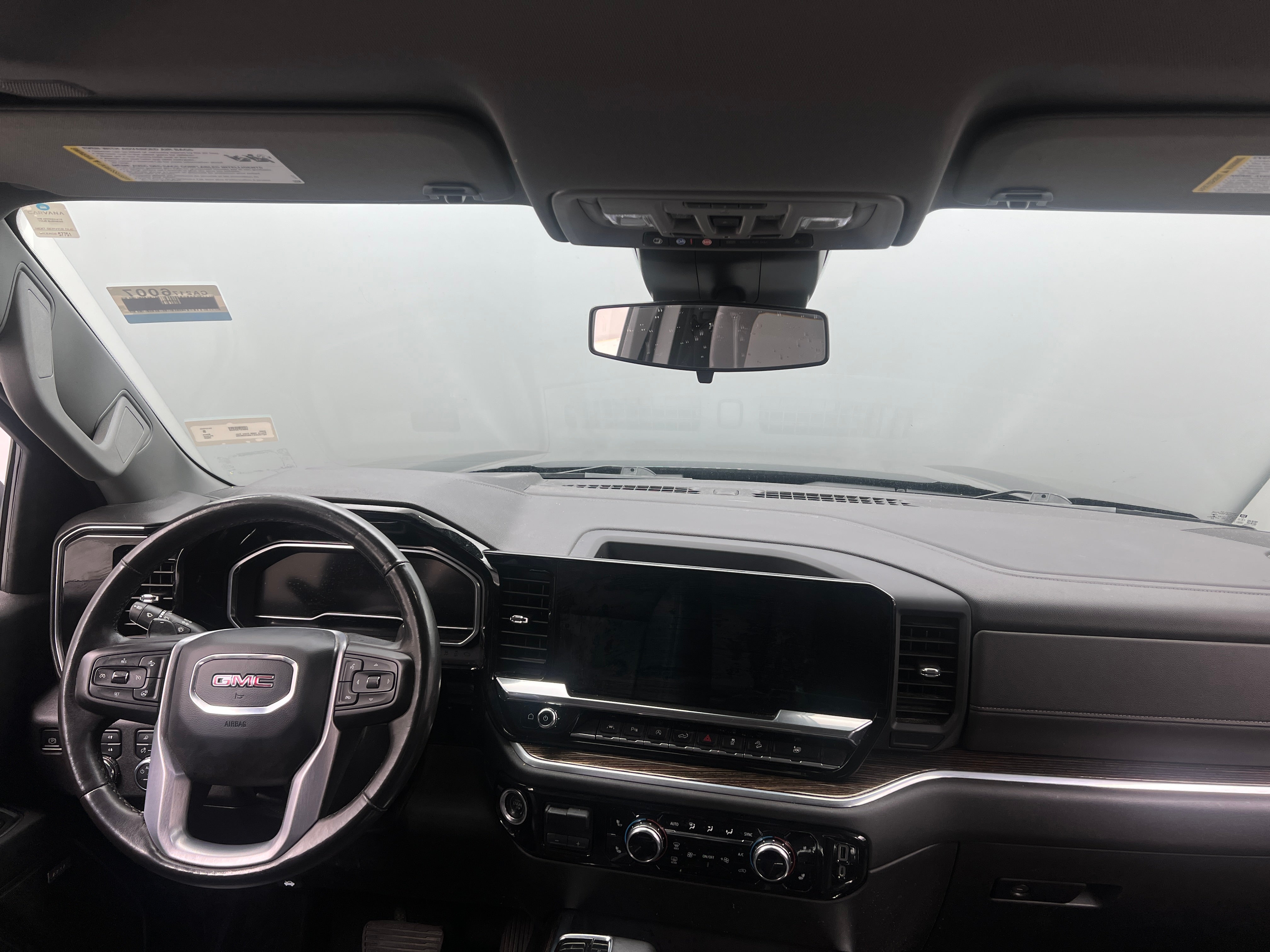 2022 GMC Sierra 1500 Elevation 2