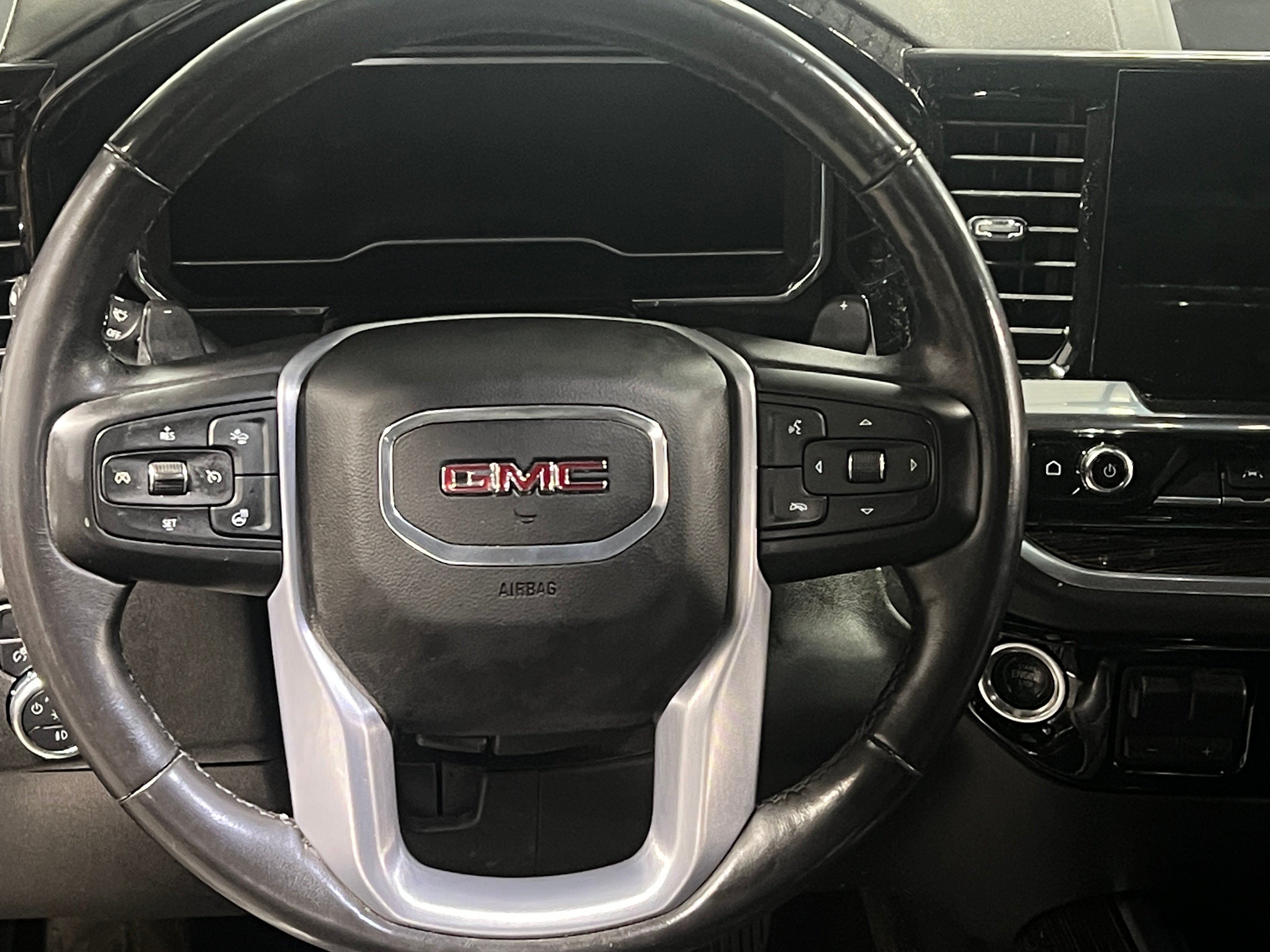 2022 GMC Sierra 1500 Elevation 4