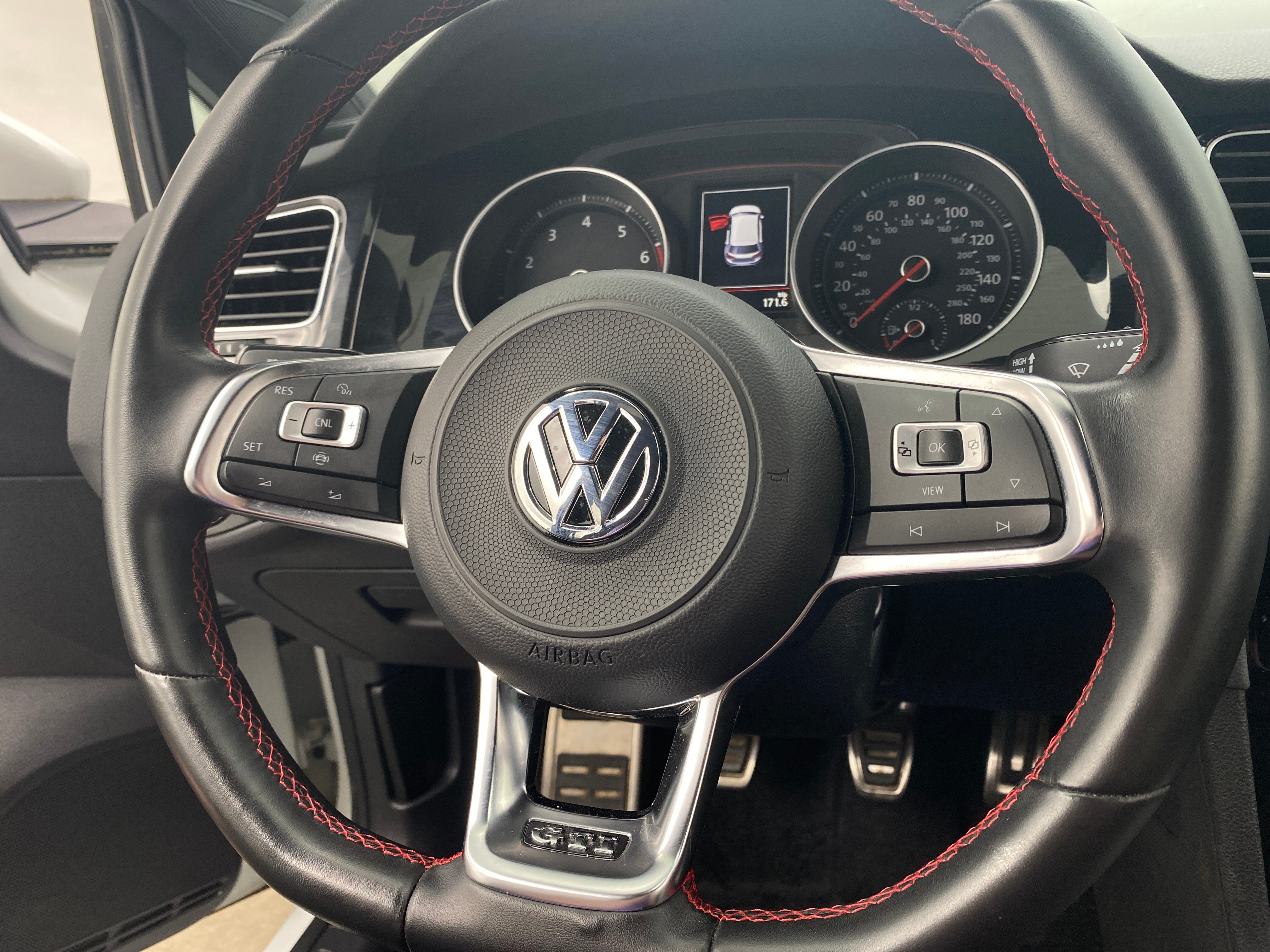 2020 Volkswagen Golf GTI S 5