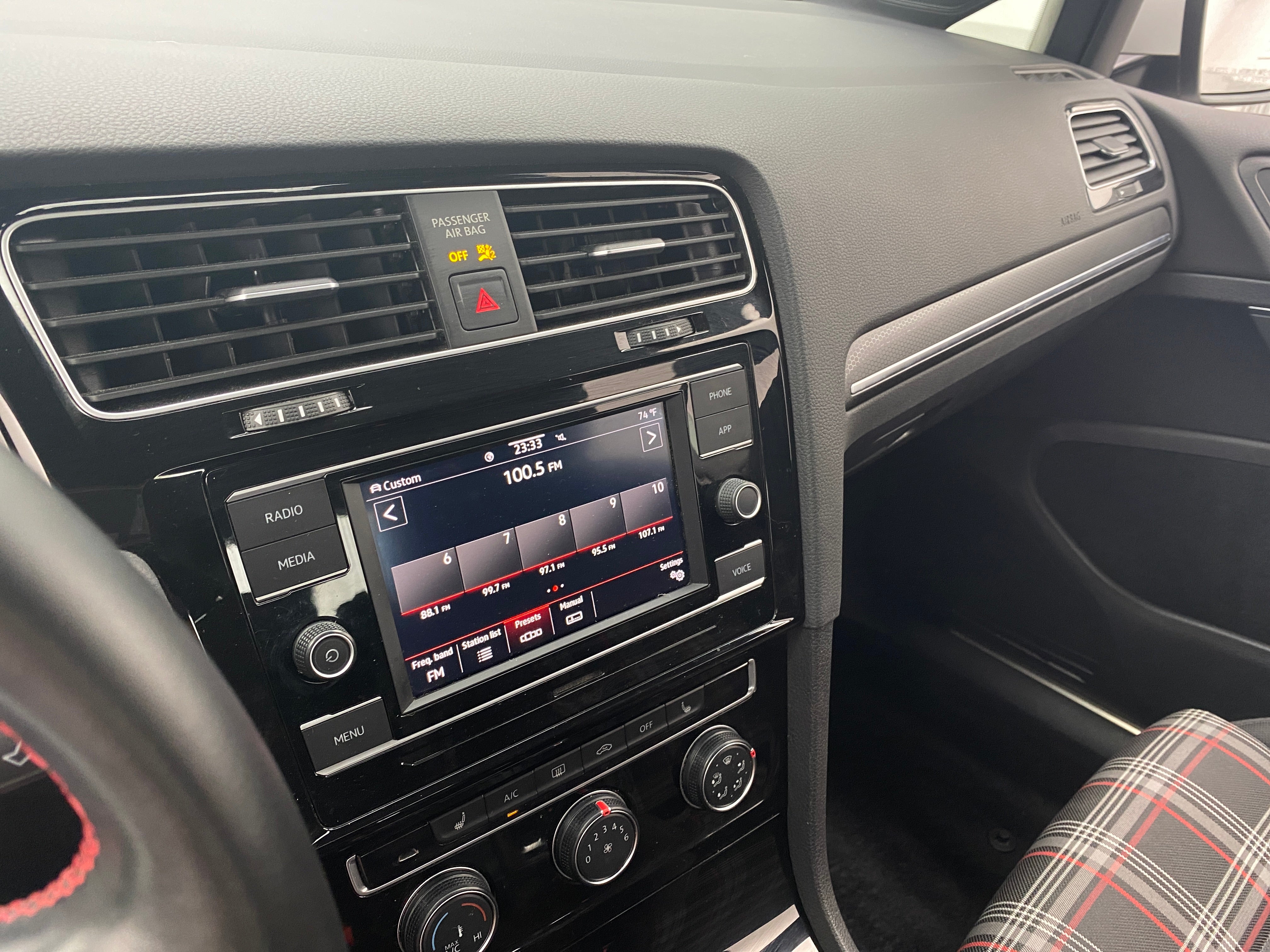 2020 Volkswagen Golf GTI S 4