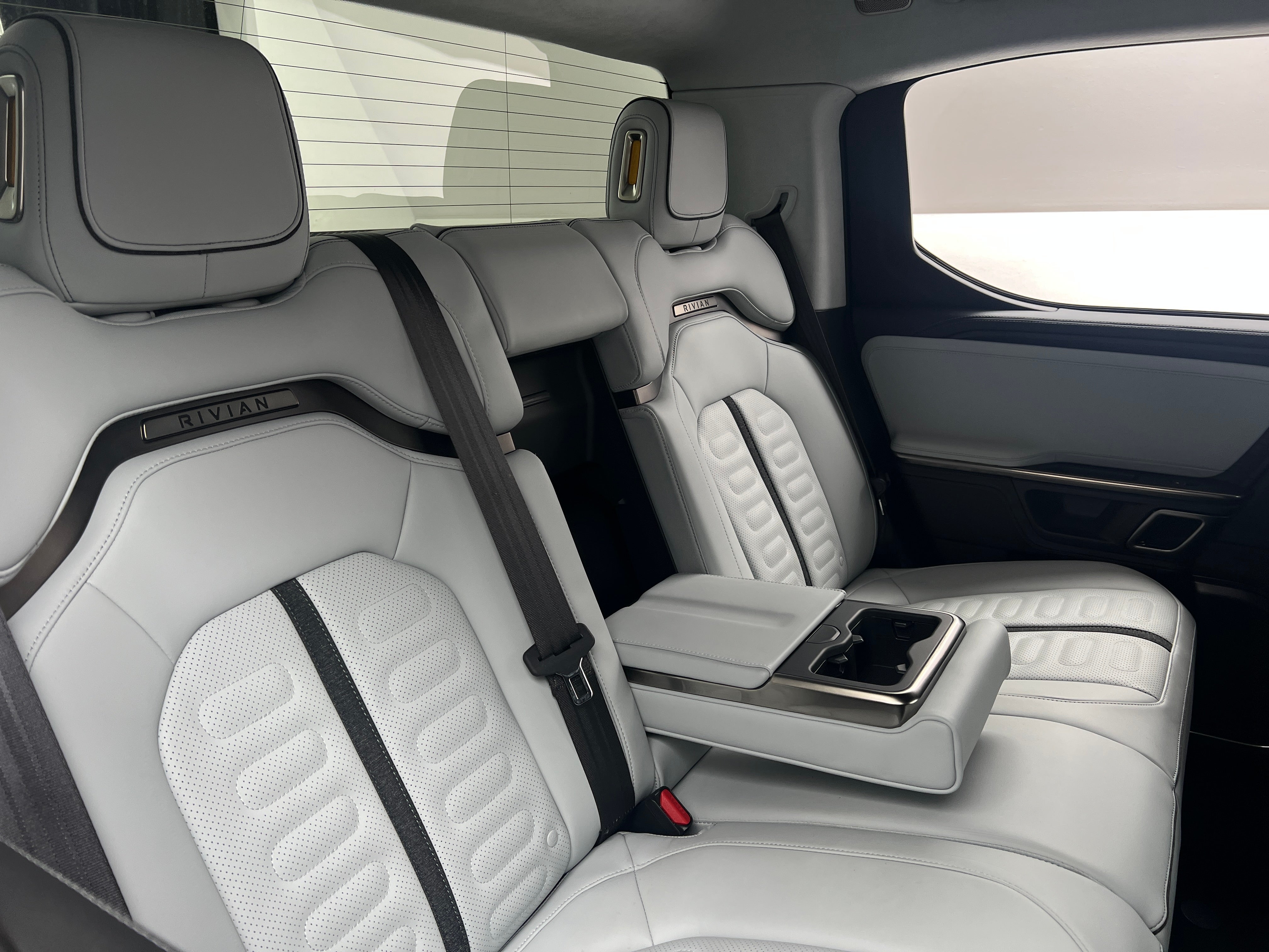 2023 Rivian R1T Adventure 5
