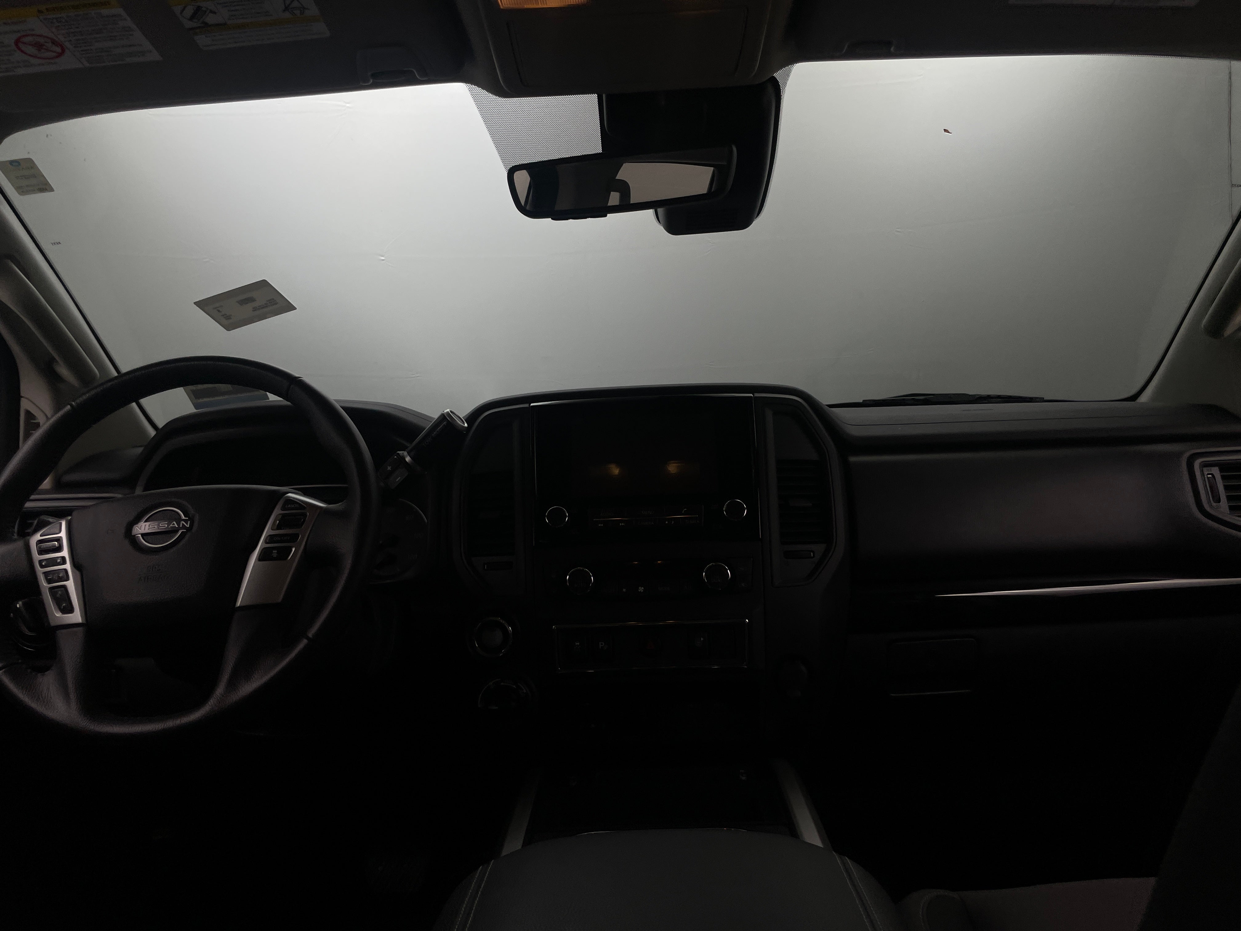2024 Nissan Titan SV 3