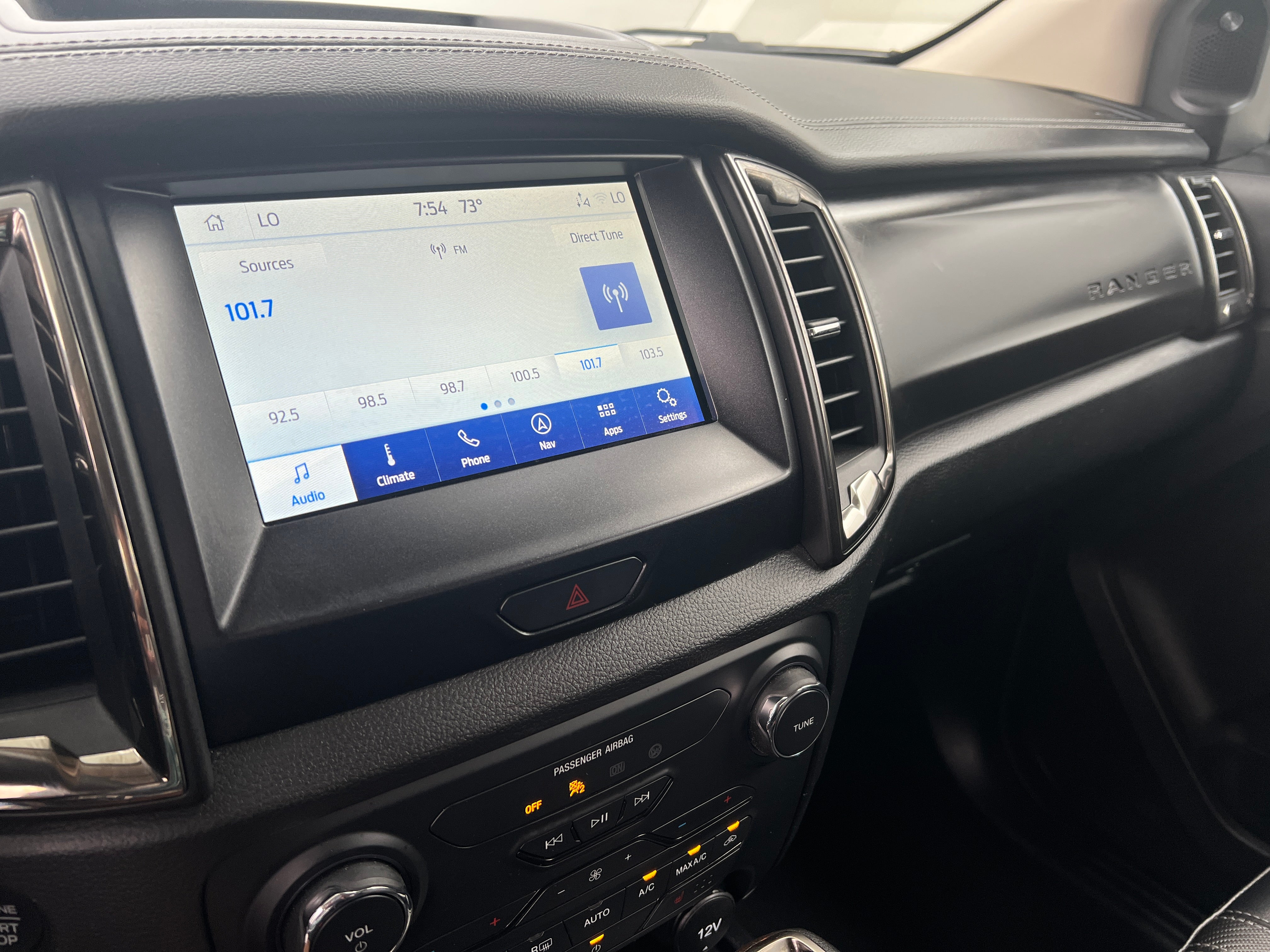 2023 Ford Ranger Lariat 3