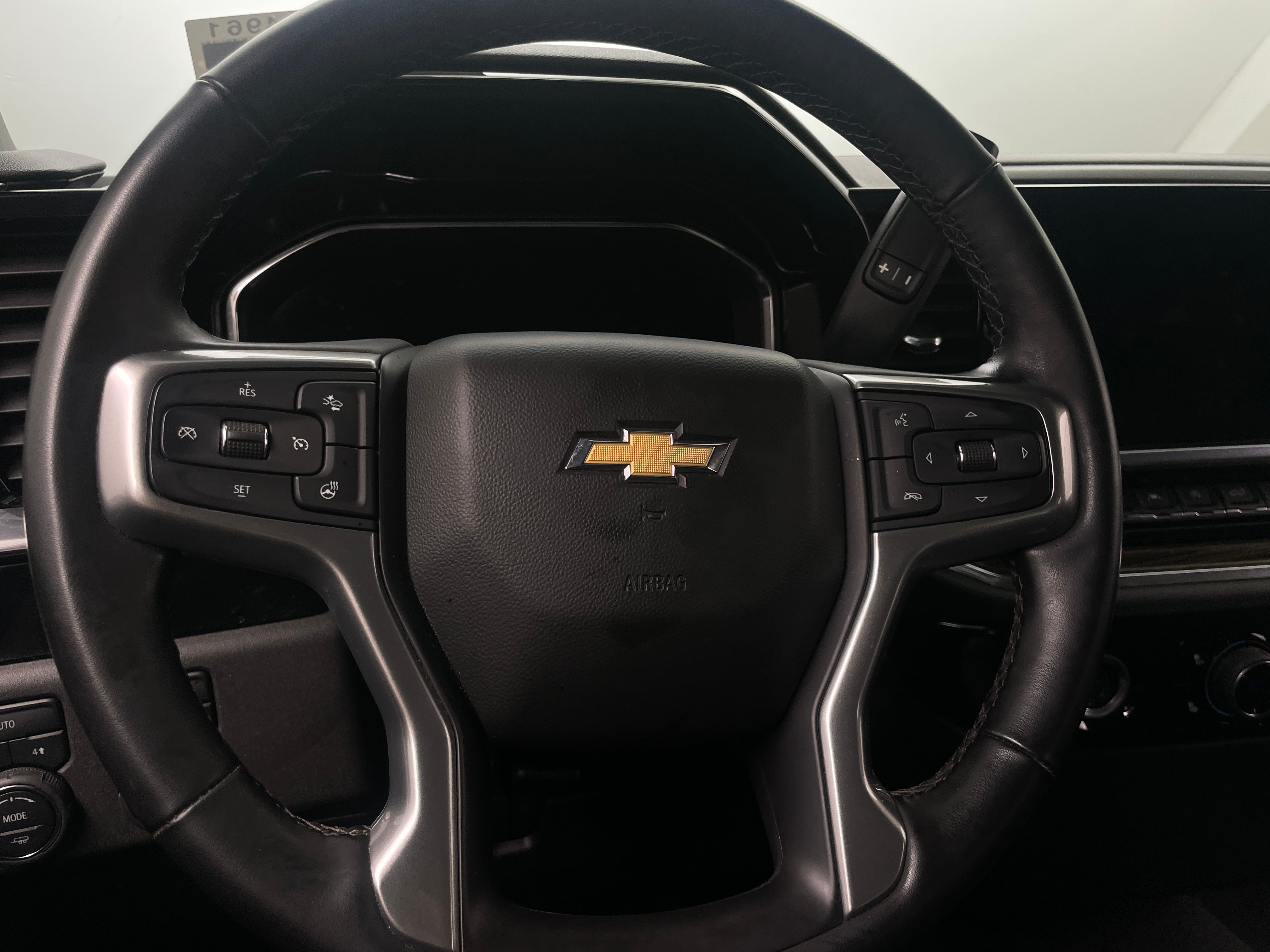 2023 Chevrolet Silverado 1500 LT 5