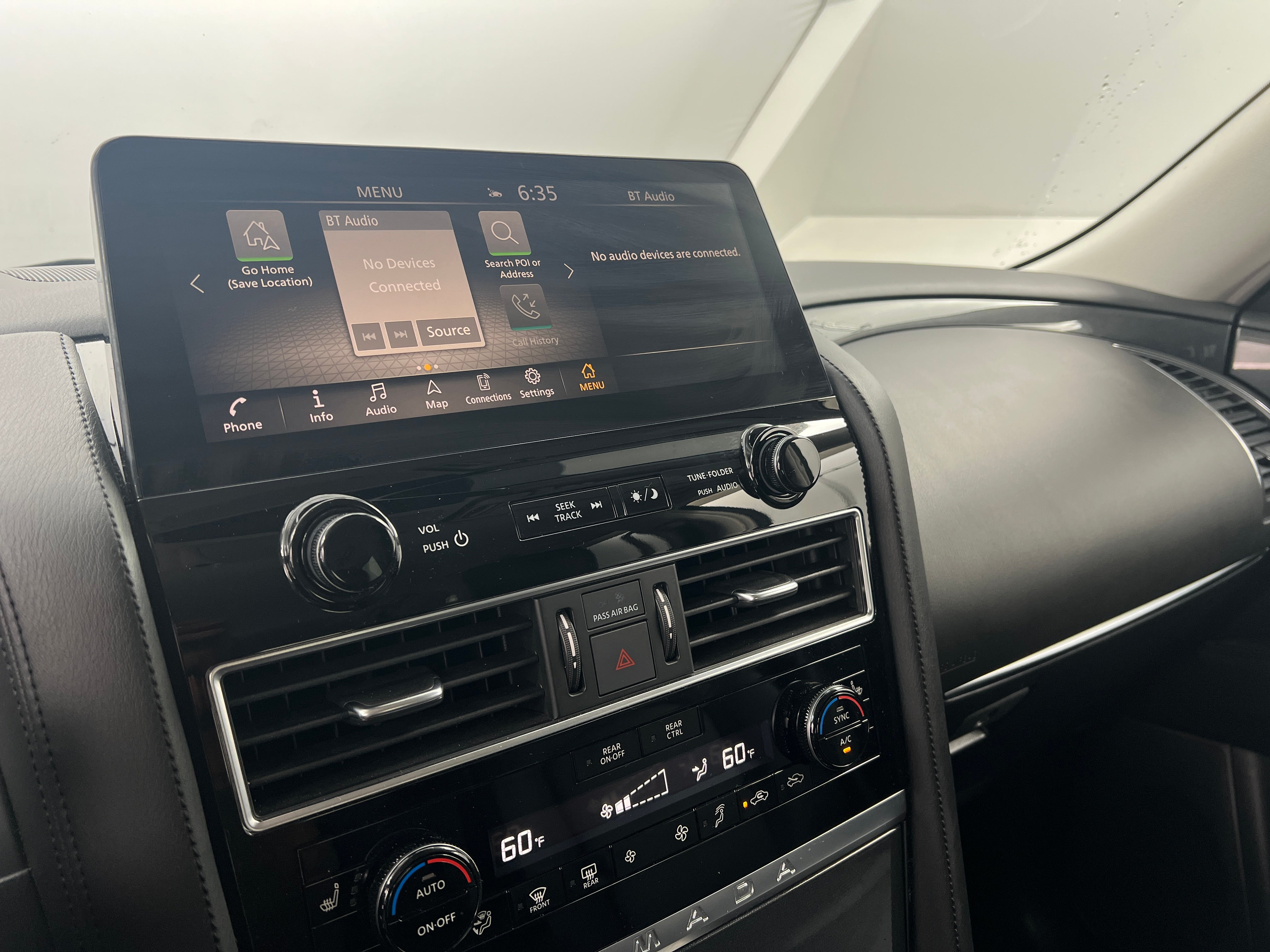 2021 Nissan Armada SV 3