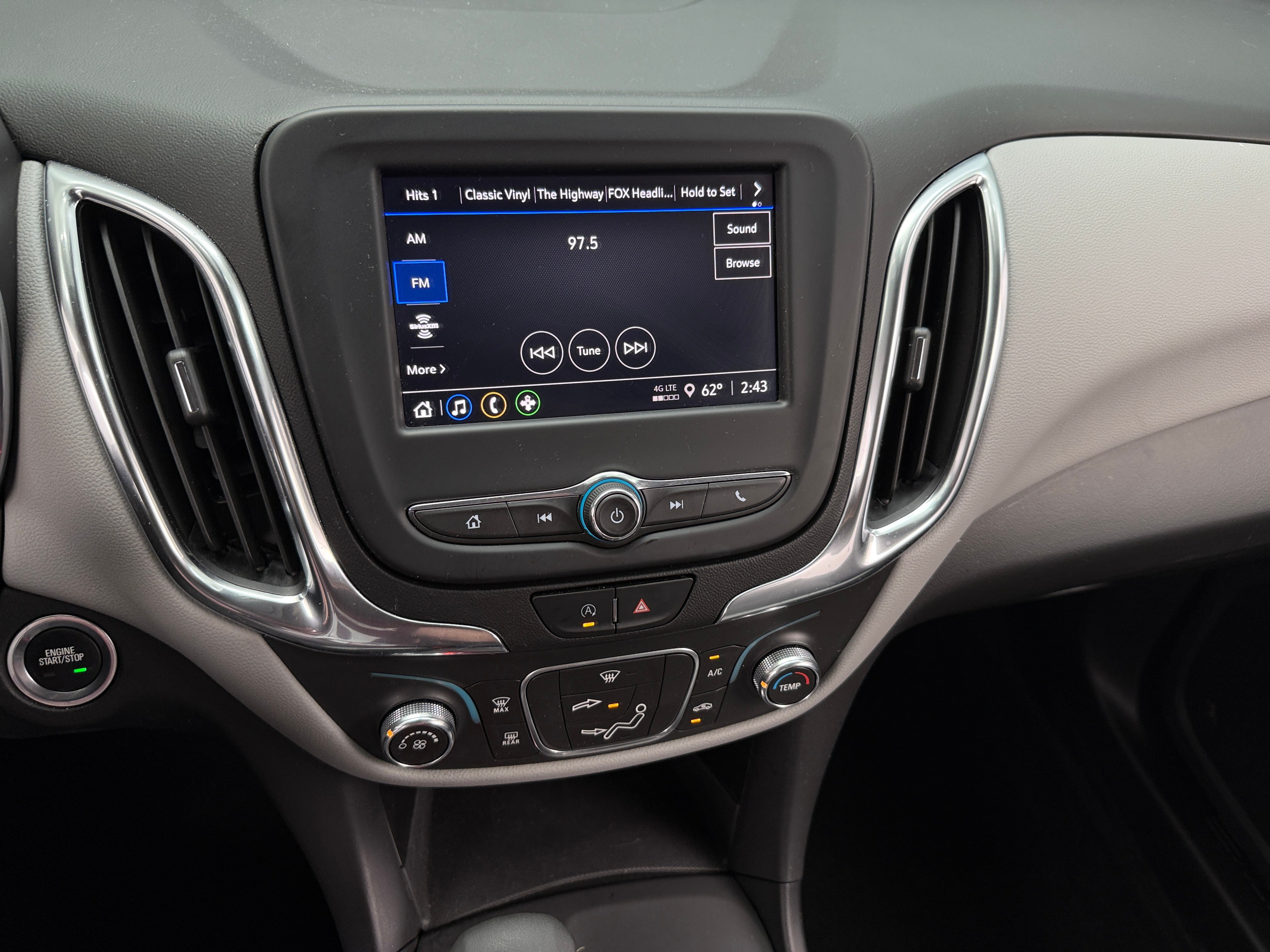 2022 Chevrolet Equinox LT 4