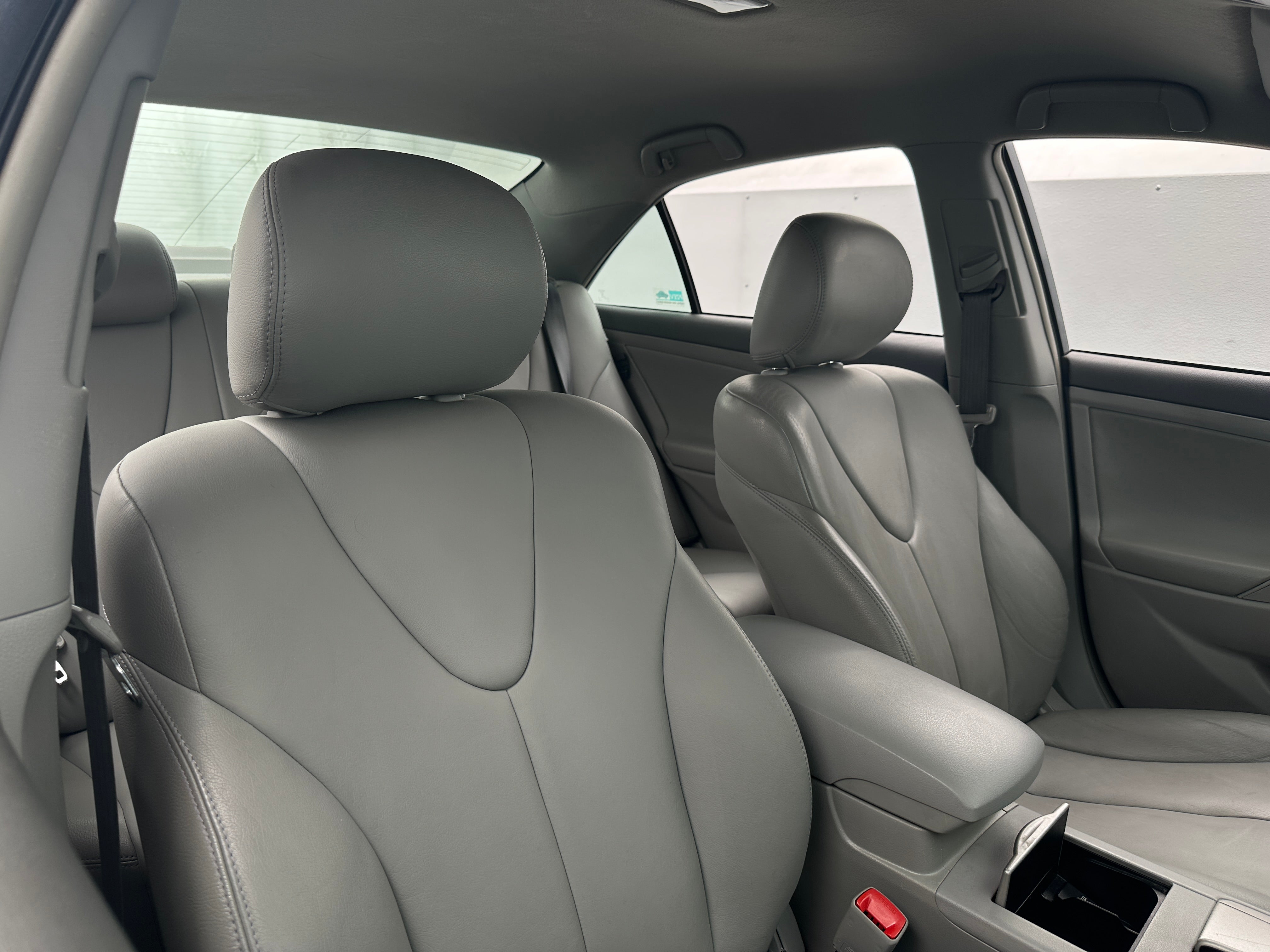 2011 Toyota Camry LE 2