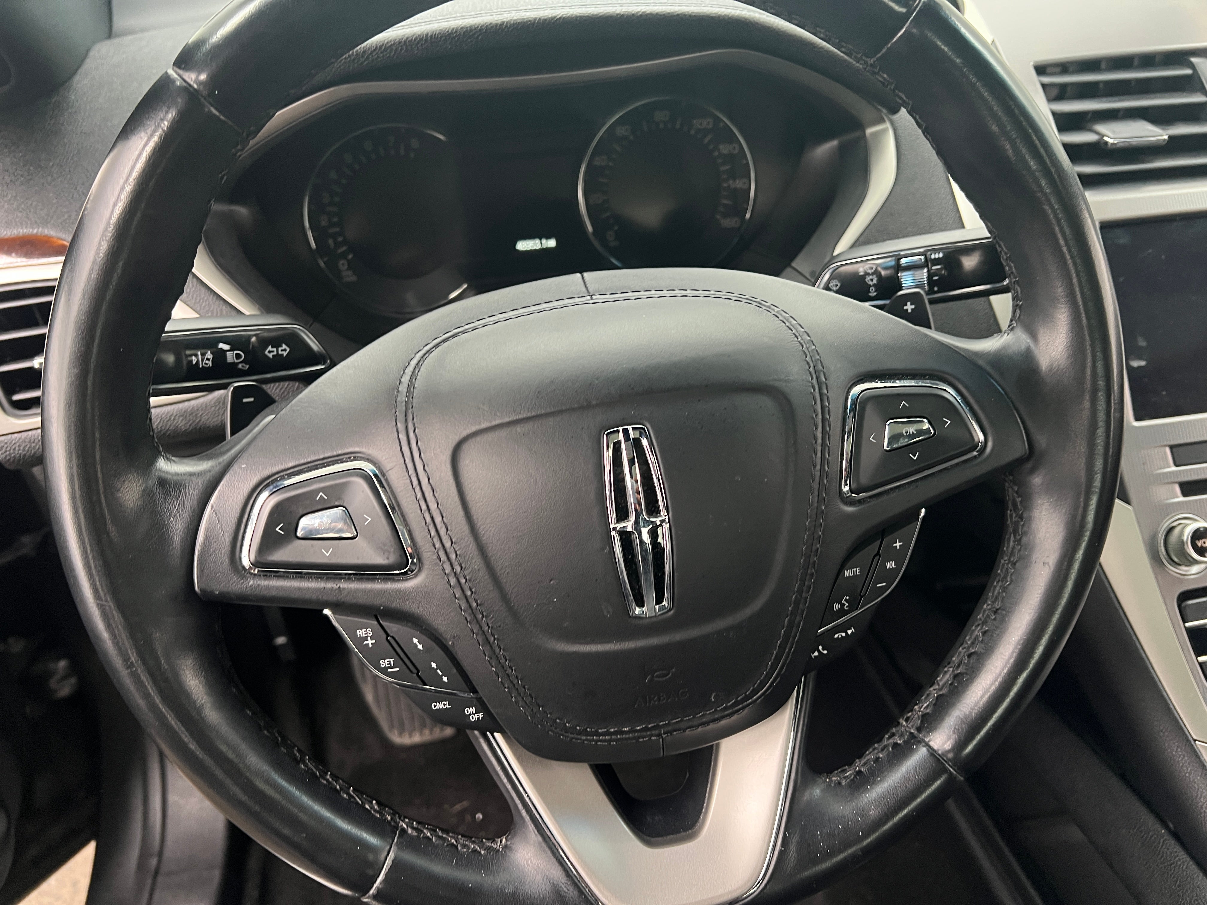 2019 Lincoln MKZ Reserve 4