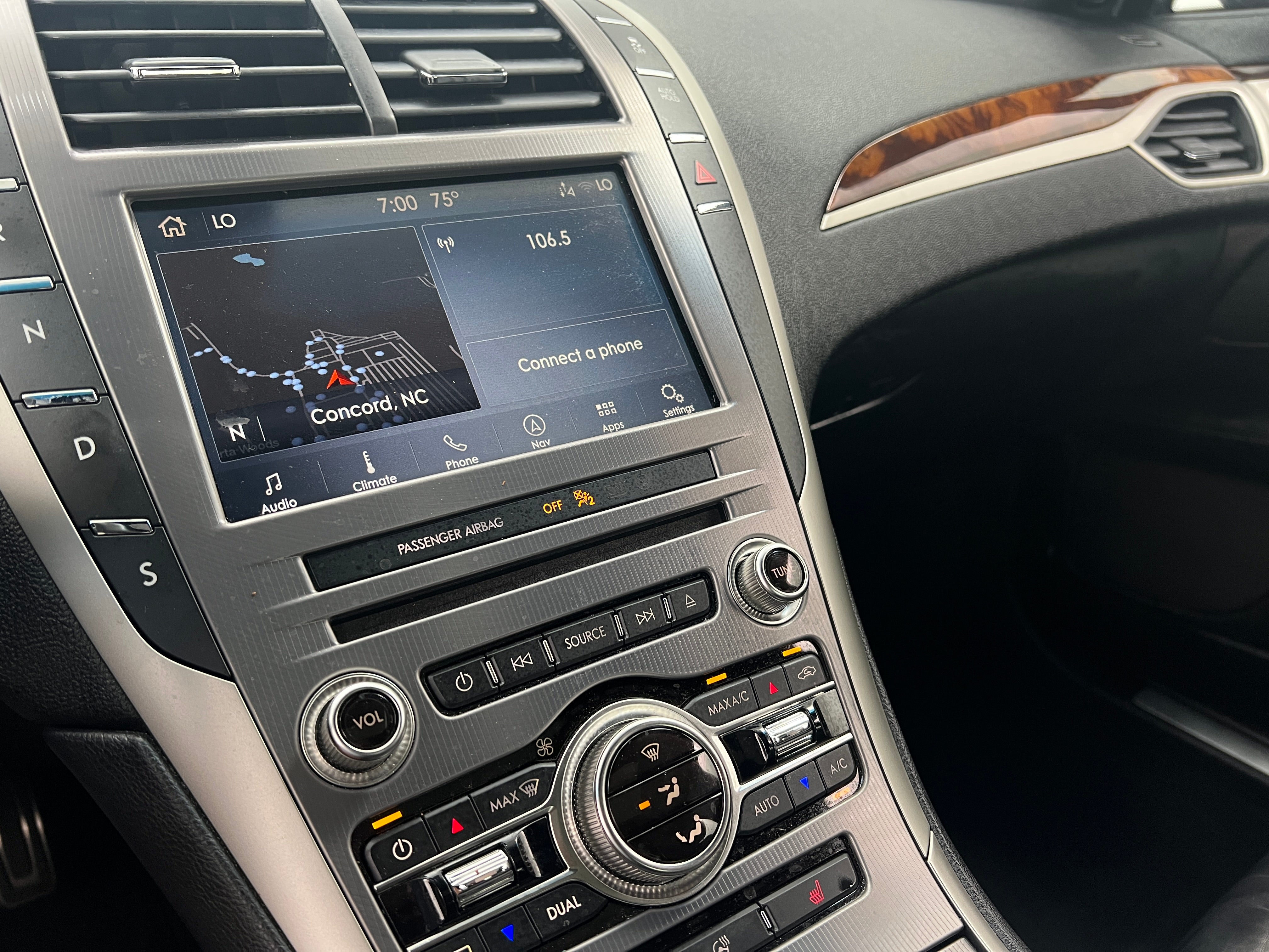 2019 Lincoln MKZ Reserve 3