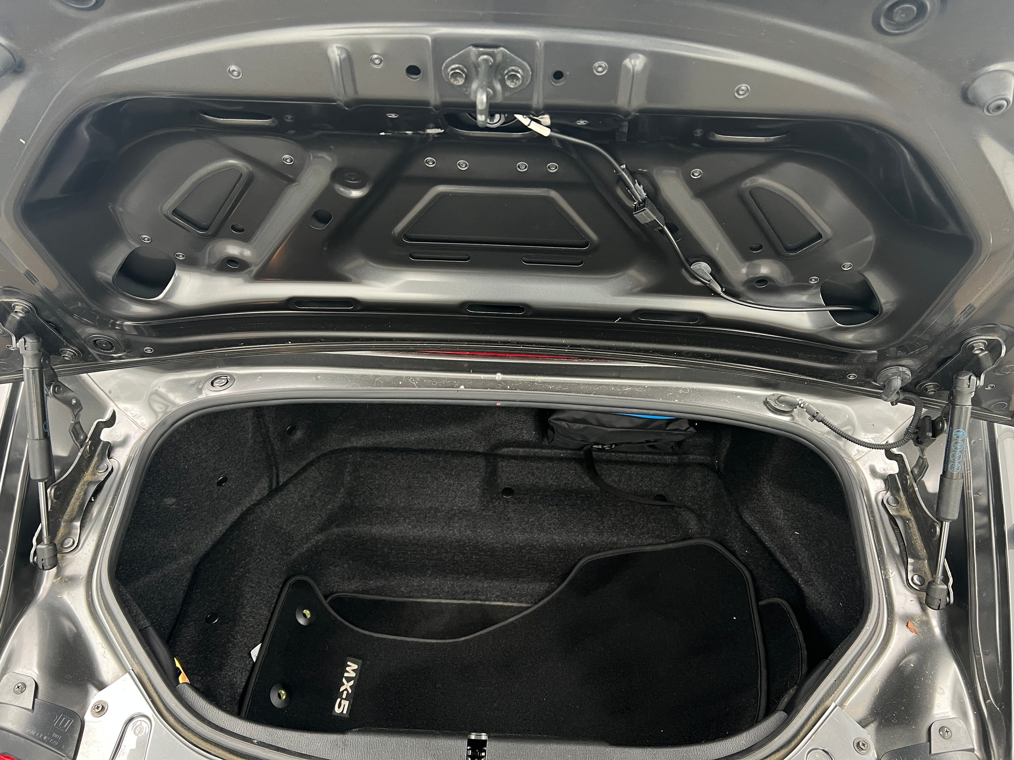 2021 Mazda MX-5 Miata Club 5