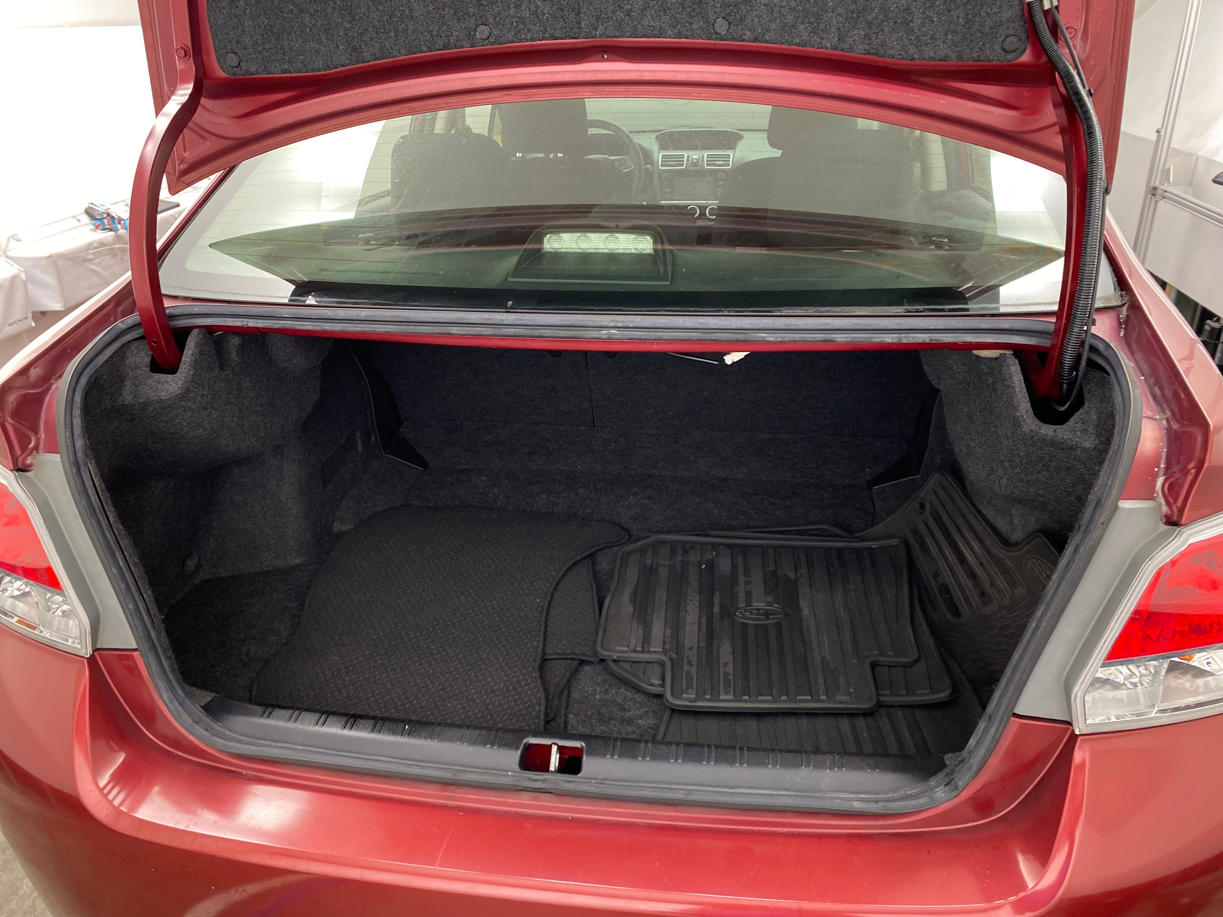 2015 Subaru Impreza 2.0i 7