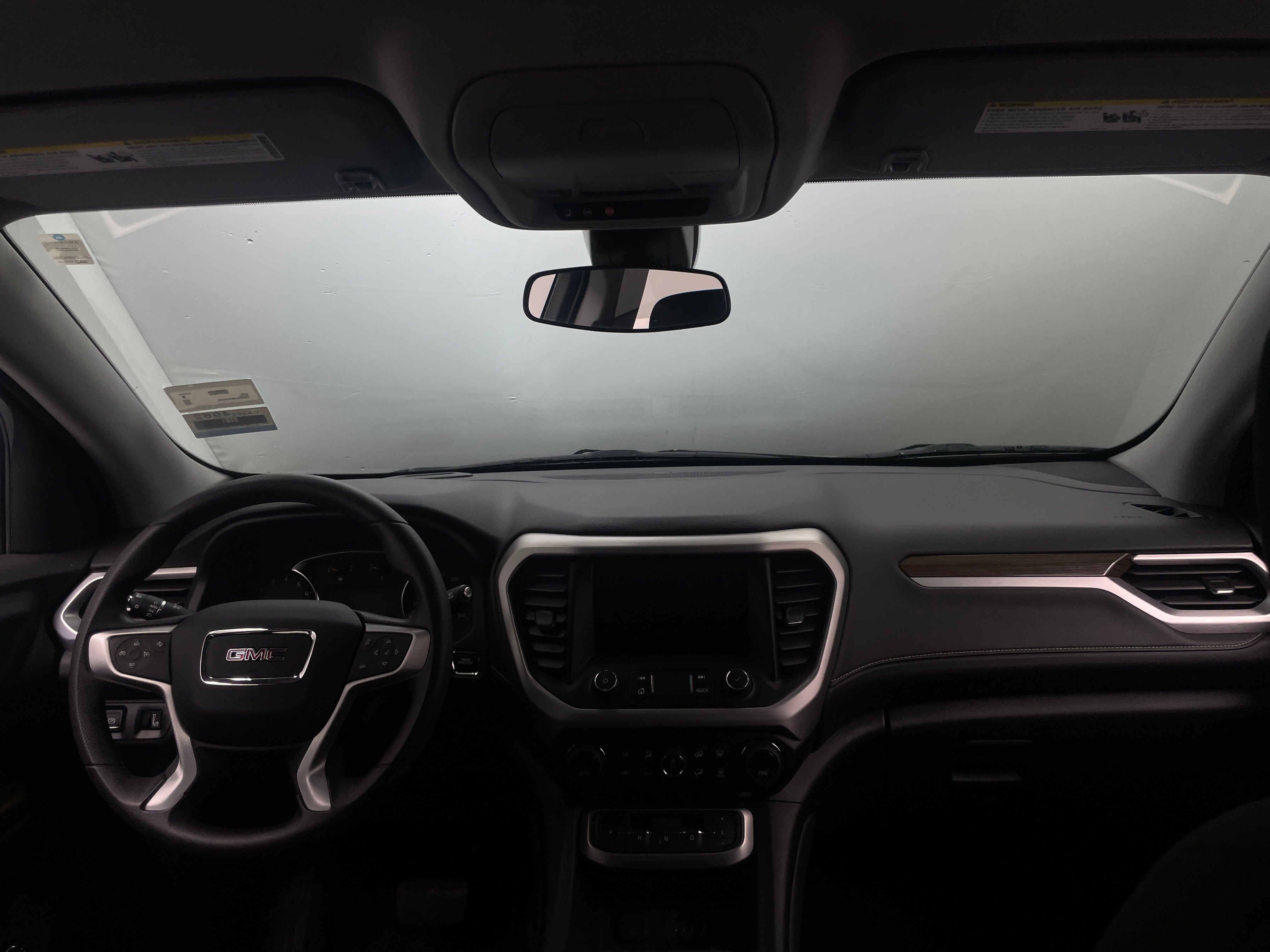 2023 GMC Acadia SLE 3